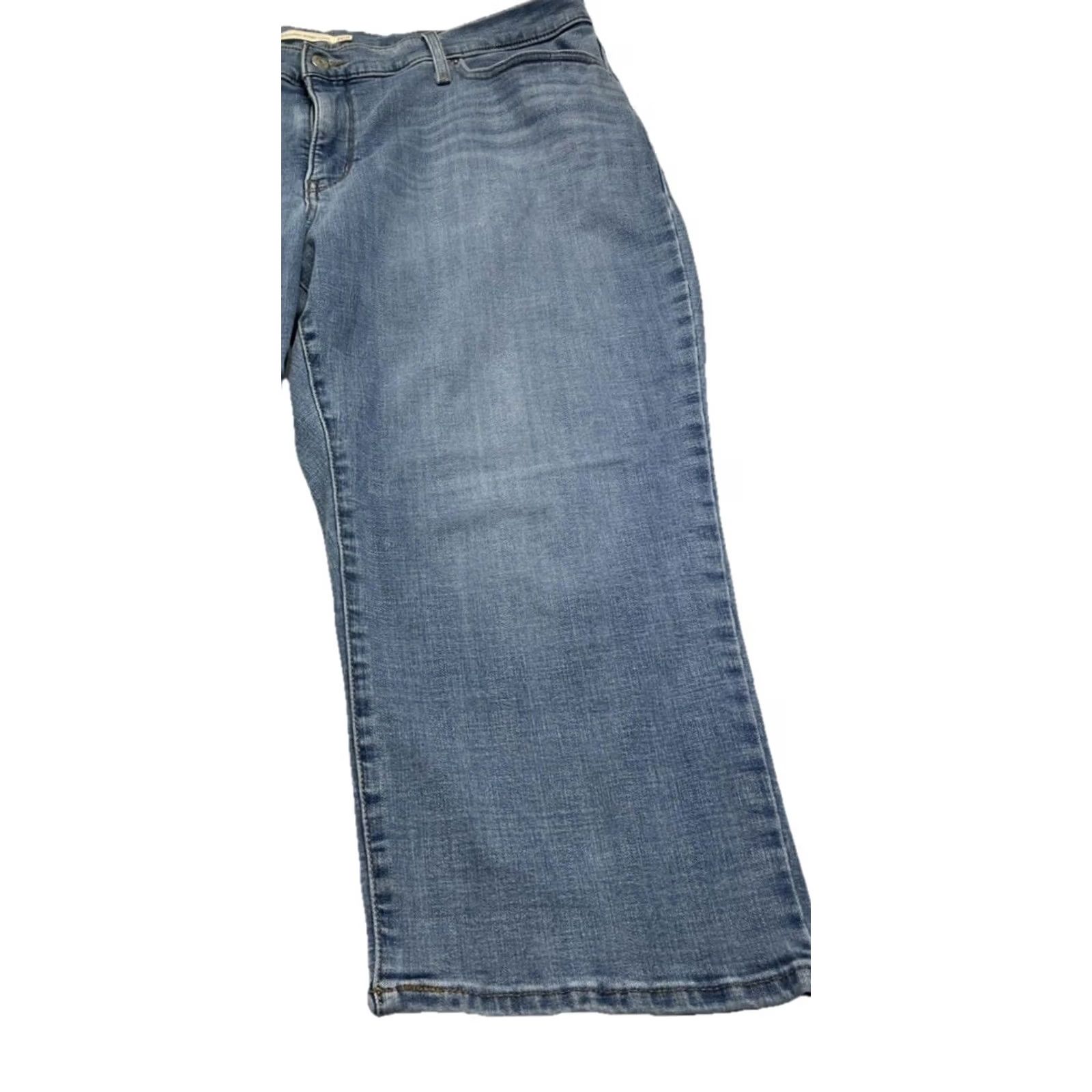 Levi's Levi’s 311 Shaping Skinny Capri Jeans Women’s 20W Light Wash Stretch Mid Rise Capri Slim Plus Size Blue Jeans Women’s Mens? Size 42" / US 20 - 5 Thumbnail