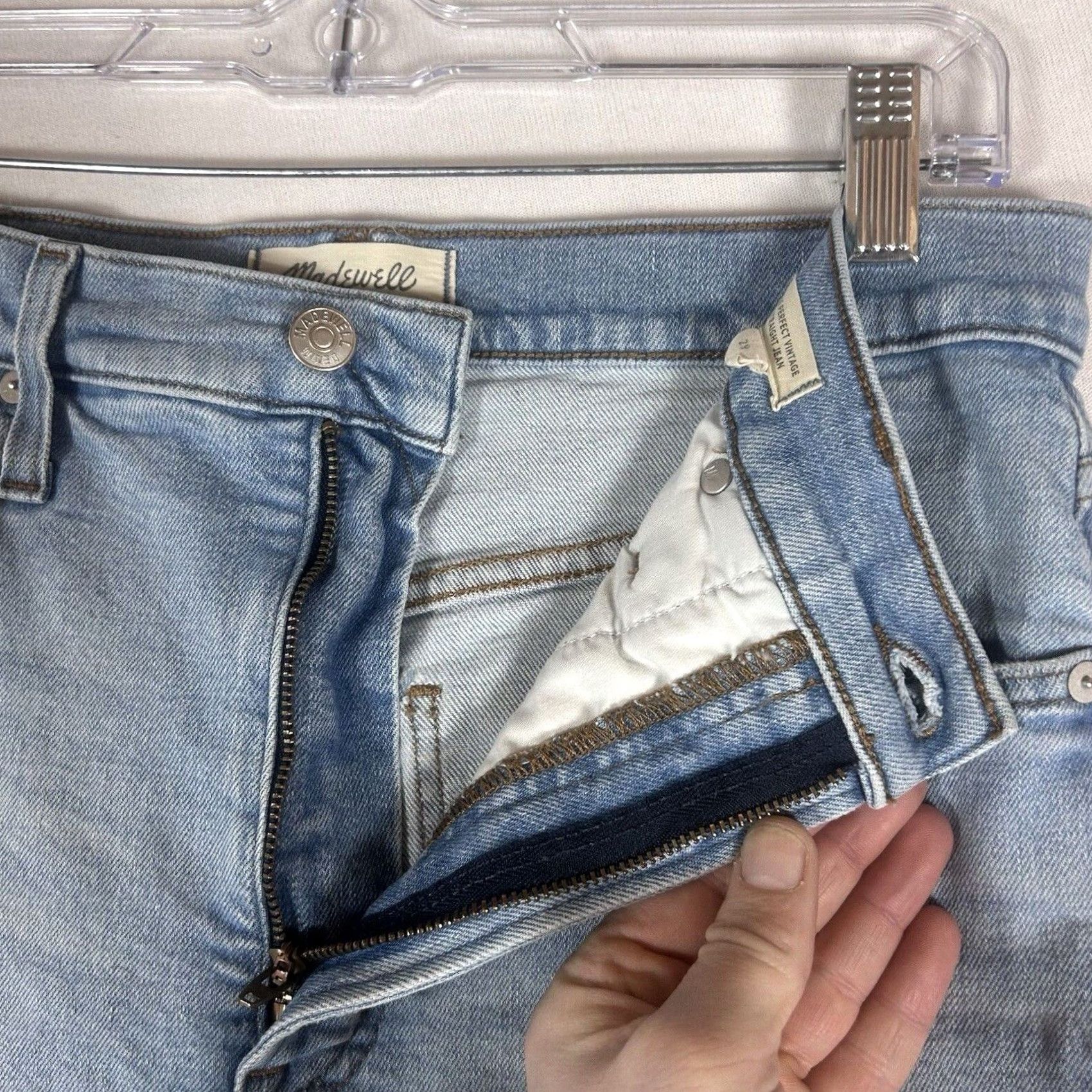 Madewell Madewell The Perfect Vintage Jeans Womens 29 Light Wash Straight Crop 90s Distressed Pockets Cotton Blend Jeans Womens Size 29" - 2 Thumbnail
