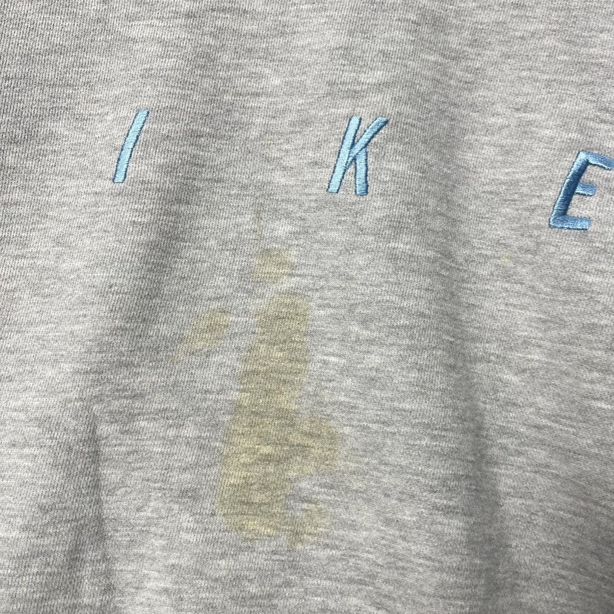Nike 2000s Nike Spellout Embroidered Sweatshirt Size US M / EU 48-50 / 2 - 4 Thumbnail