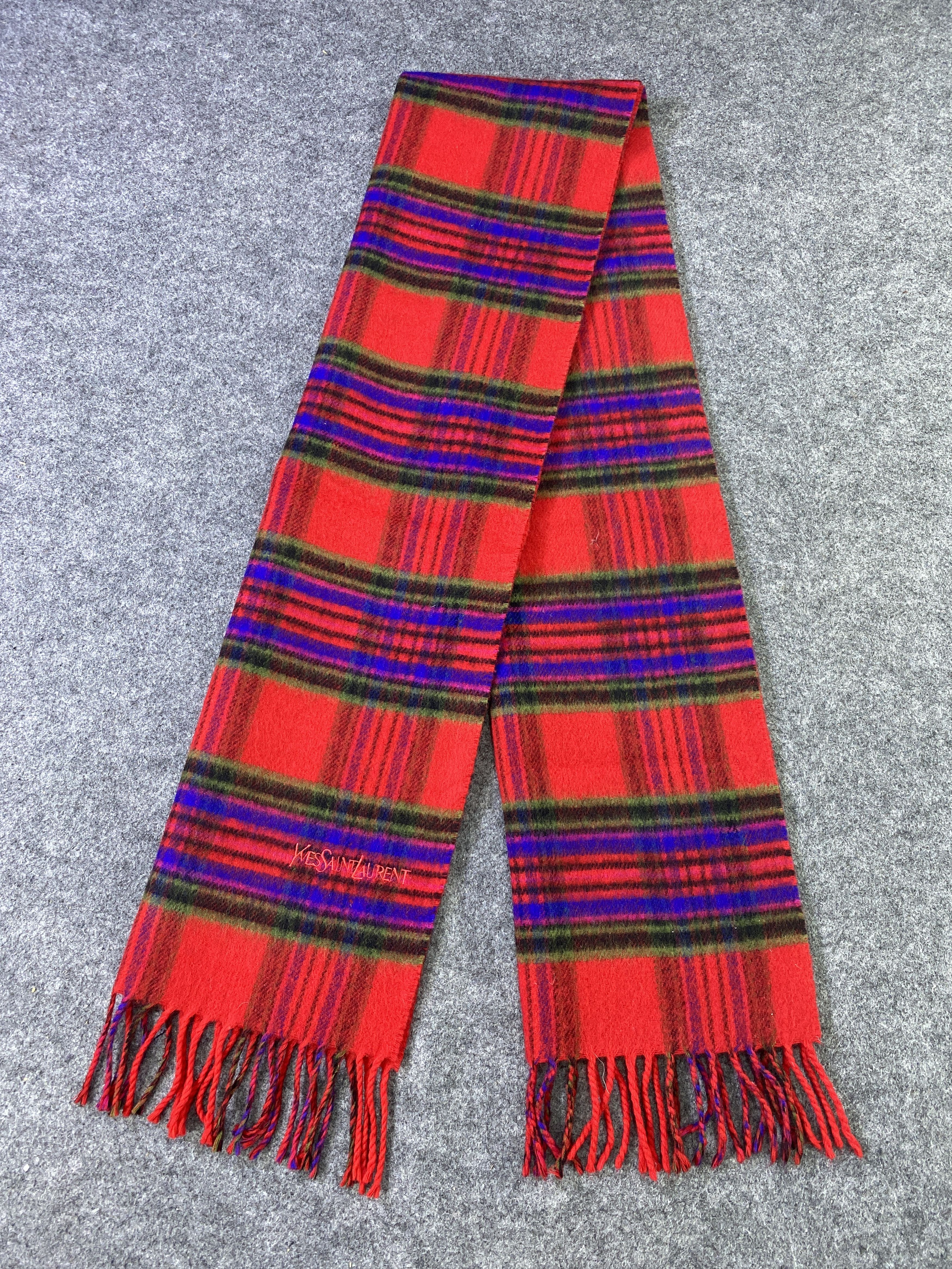 Yves Saint Laurent Yves Saint Laurent Scarf / Muffler / Neckwear -T872 Size ONE SIZE - 4 Thumbnail