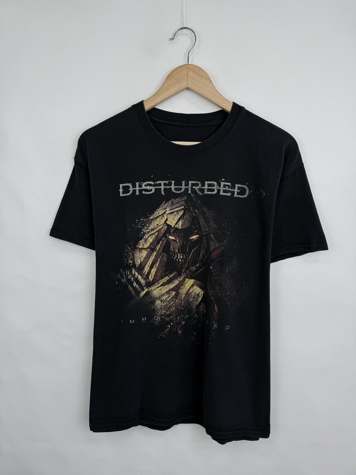 Band Tees × Vintage 💀 Disturbed Immortalized Metal Rock Band Tour 2017 T-shirt Size US M / EU 48-50 / 2 - 4 Thumbnail