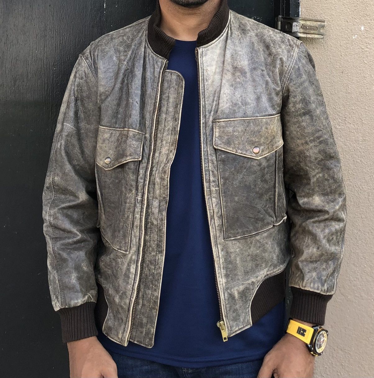 Vintage Vintage Sun Faded Cow Leather A-2 Bomber Jacket Size US M / EU 48-50 / 2 - 2 Thumbnail
