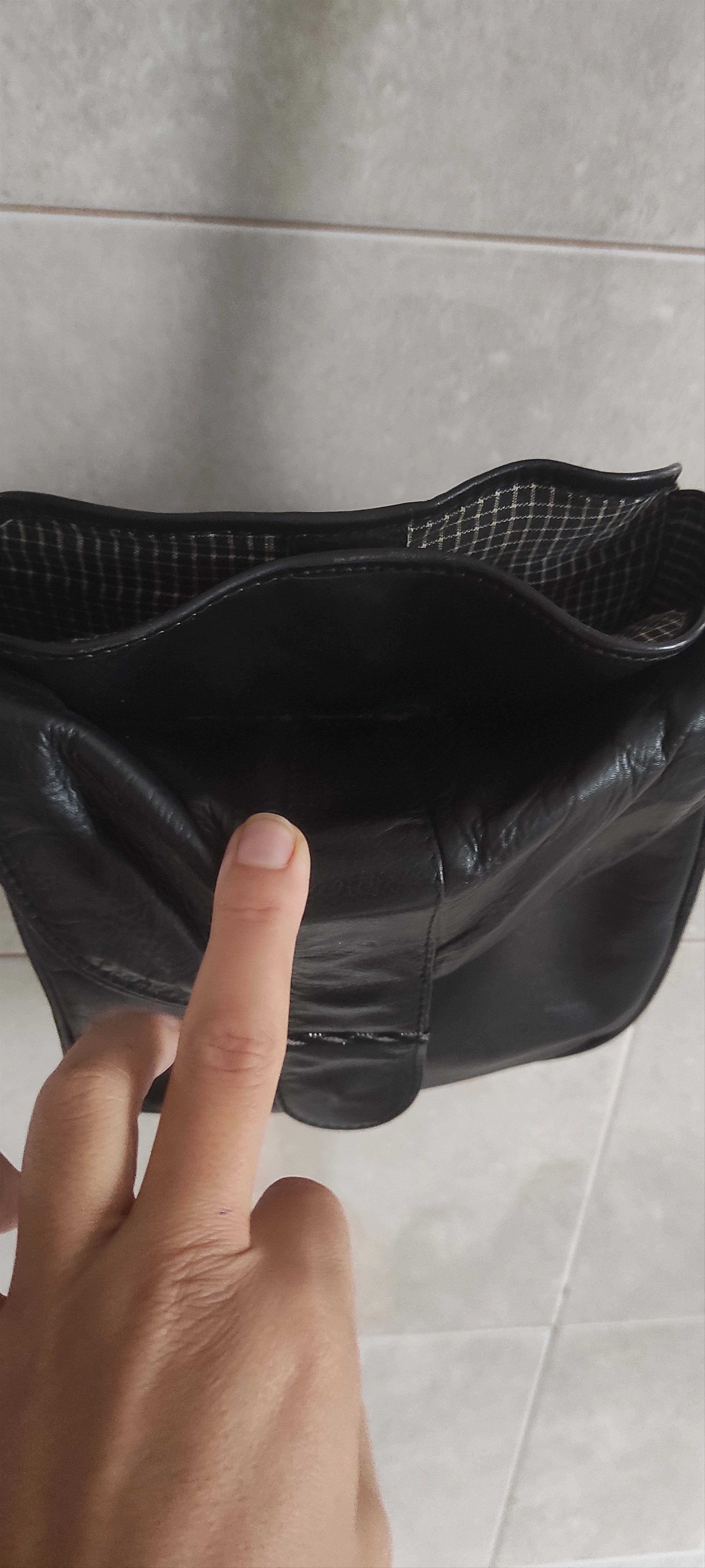 Longchamp Longchamp Paris Black Pebble Leather Crossbody Bag Size ONE SIZE - 8 Thumbnail