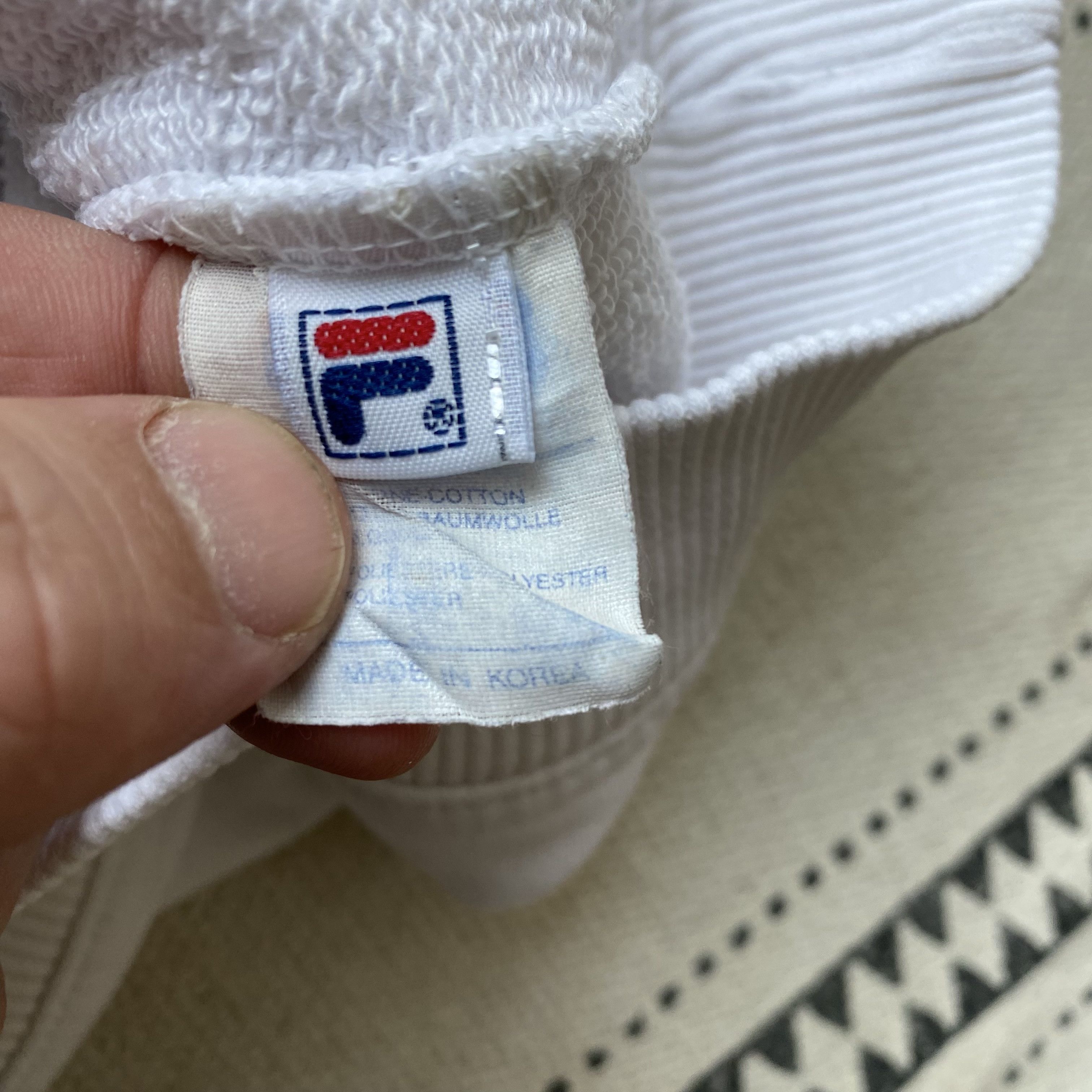 Fila 🔥Vintage 90s Fila Italy Sweatshirt Boxy Fit Crewneck umbro Size US S / EU 44-46 / 1 - 7 Thumbnail