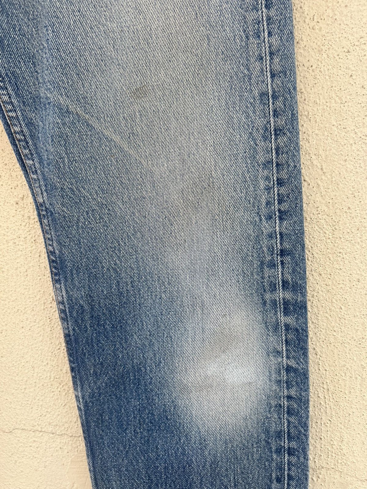 Levi's Vintage 80s Levi’s 501 Distressed Faded Blue Denim Jeans Size US 30 / EU 46 - 12 Thumbnail