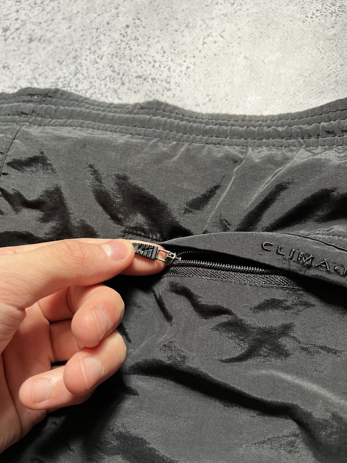 Nike × Vintage Vintage Nike Nylon Metal Shorts Small Swoosh Drill Y2K USA Size US 36 / EU 52 - 8 Thumbnail