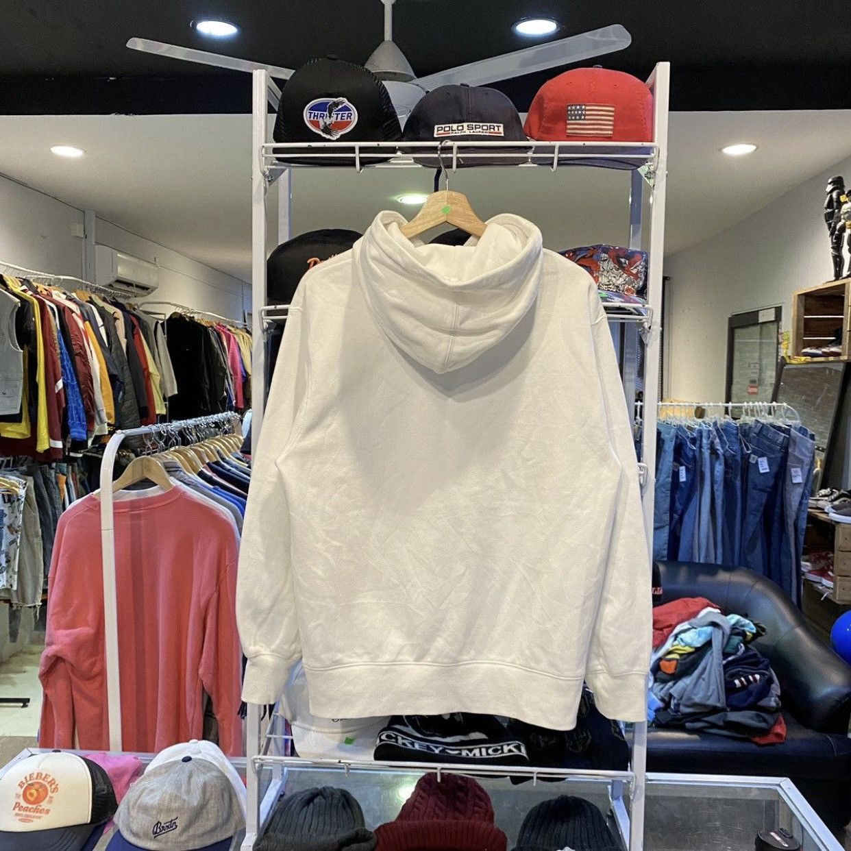 GU × Undercover GU UNDERCOVER White Alien Hoodie Size US S / EU 44-46 / 1 - 2 Thumbnail