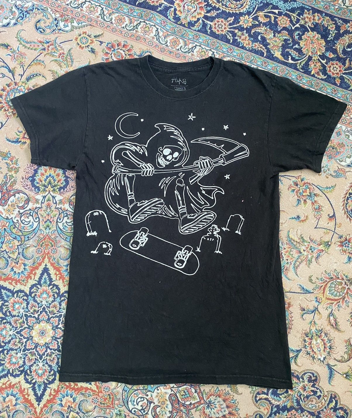 Vintage Alab Skull Skate black Tshirt 🚀 Size US S / EU 44-46 / 1 - 1 Thumbnail