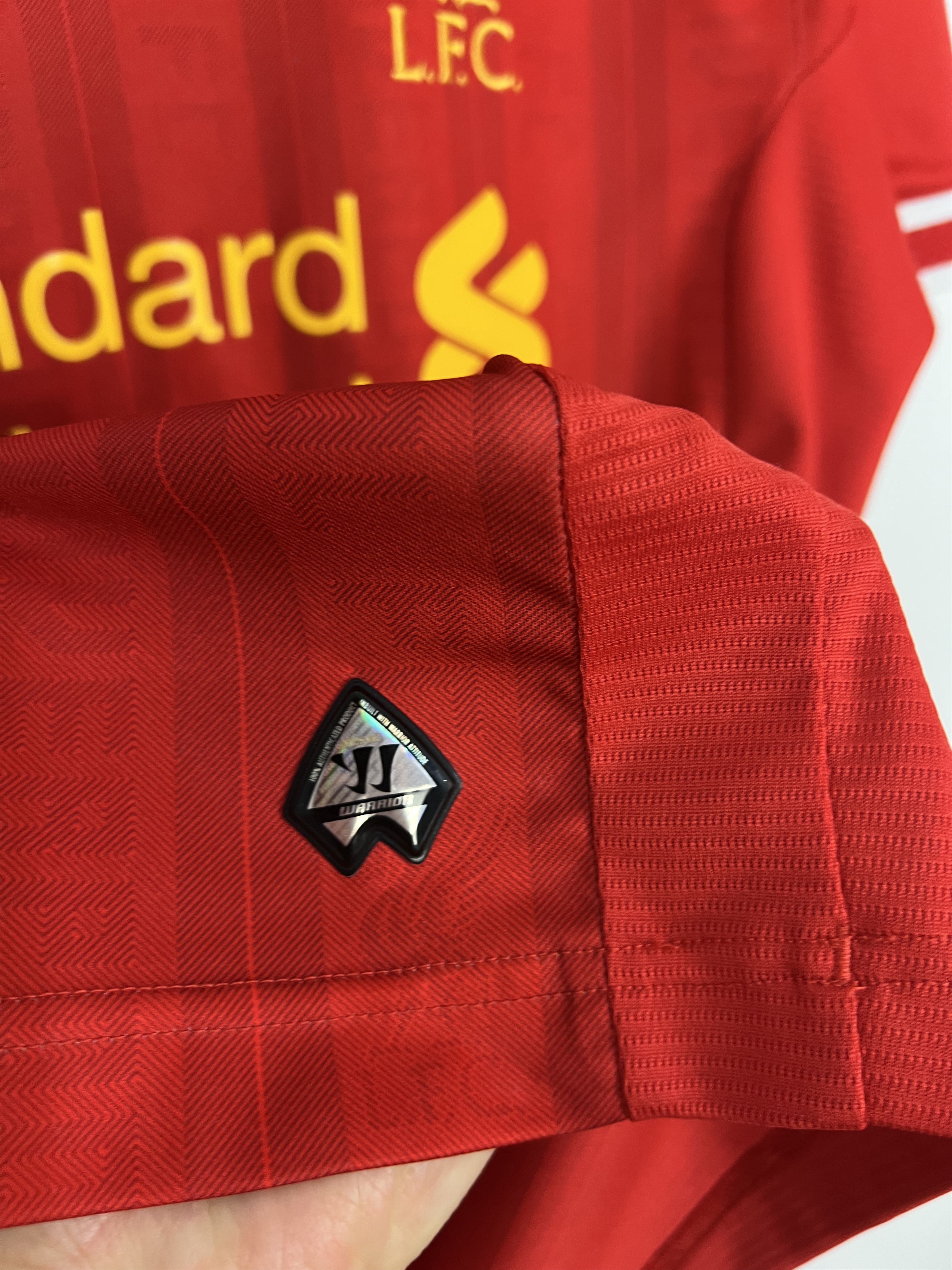 Warrior Liverpool Home football shirt 2013 Soccer Jersey Trikot Size US L / EU 52-54 / 3 - 4 Thumbnail