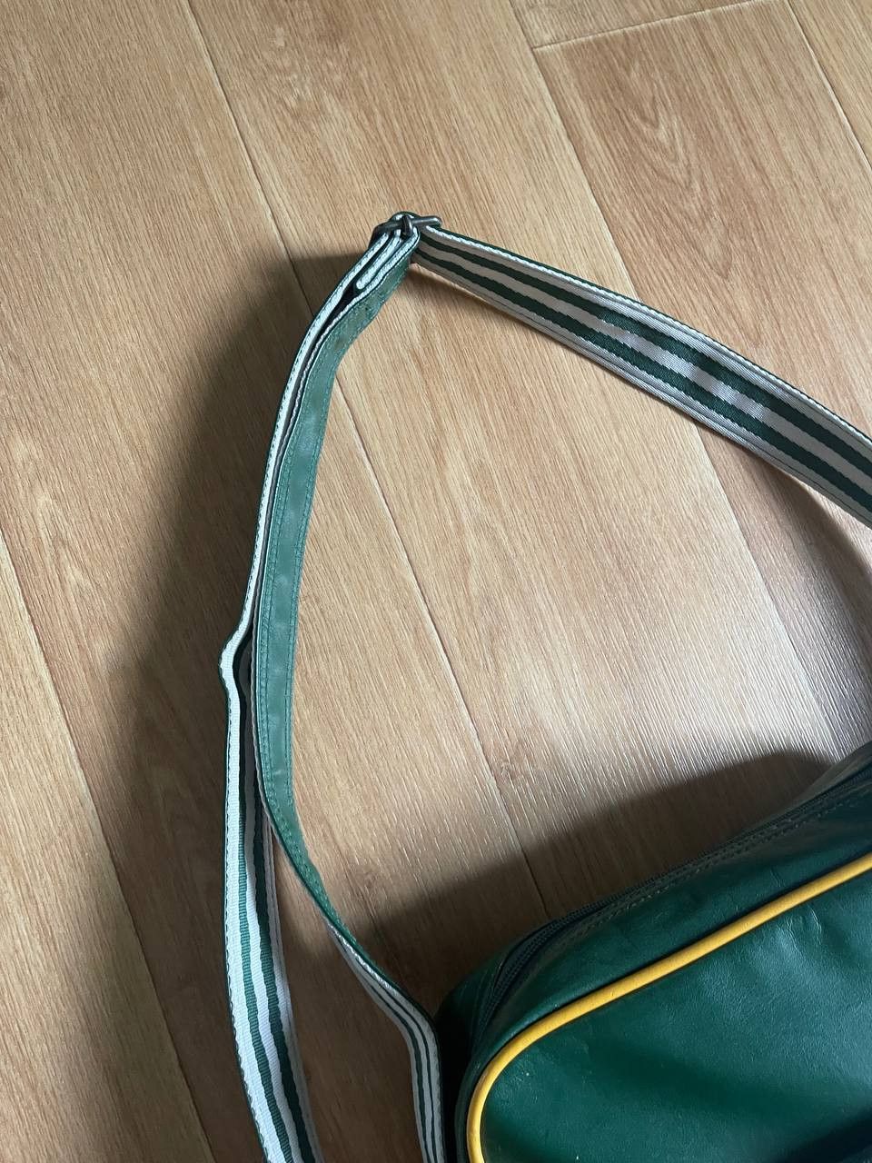 Adidas × Vintage Adidas Messenger Bag Green Yellow Trefoil Logo Retro 90s Size ONE SIZE - 6 Thumbnail