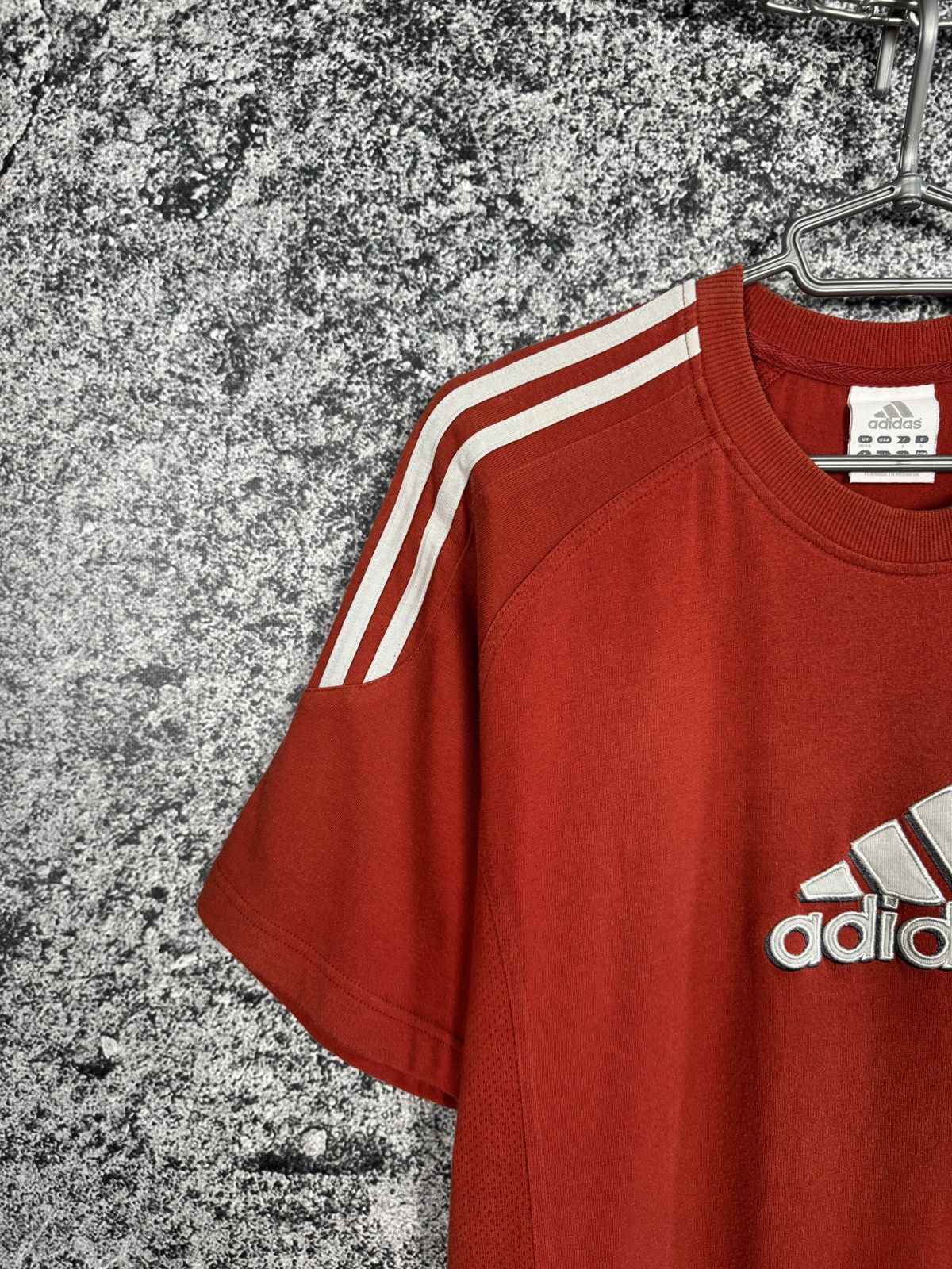 Adidas Men’s Adidas Vintage T-Shirt Big Logo Streetwear Size 38/40 Size US M / EU 48-50 / 2 - 3 Thumbnail