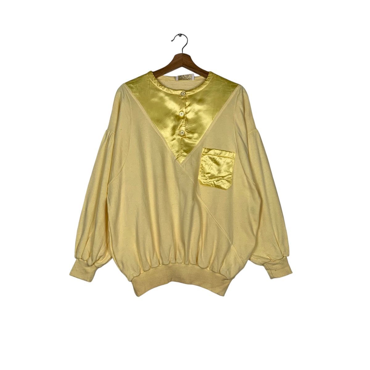 Japanese Brand 80’s CATHERINE Made in France Yellow Sweatshirt #1540-C69 Size M / US 6-8 / IT 42-44 - 1 Thumbnail