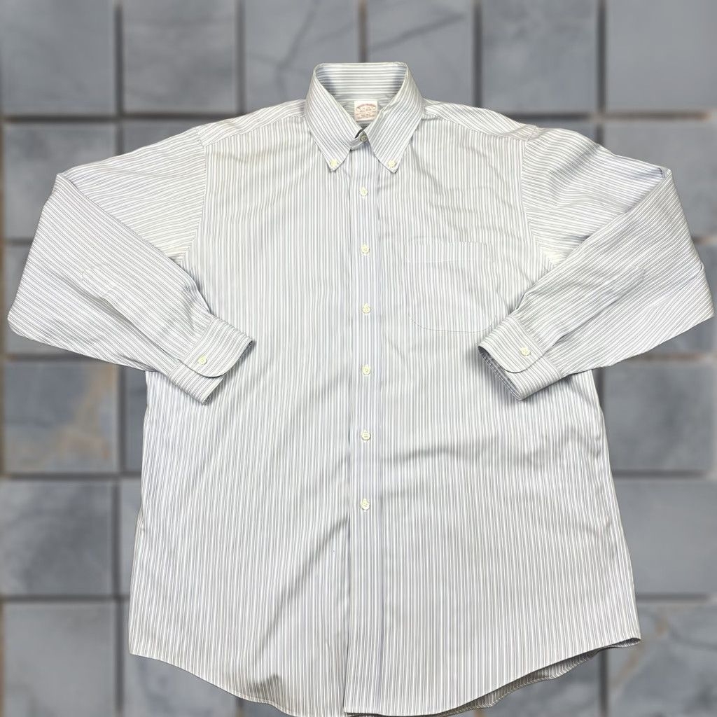 Brooks Brothers VINTAGE Brooks Brothers Shirt Mens 16-33 Blue Traditional Fit No Iron Button-Down Pocket Crewed by Brooks Brothers 346 Size US L / EU 52-54 / 3 - 1 Thumbnail