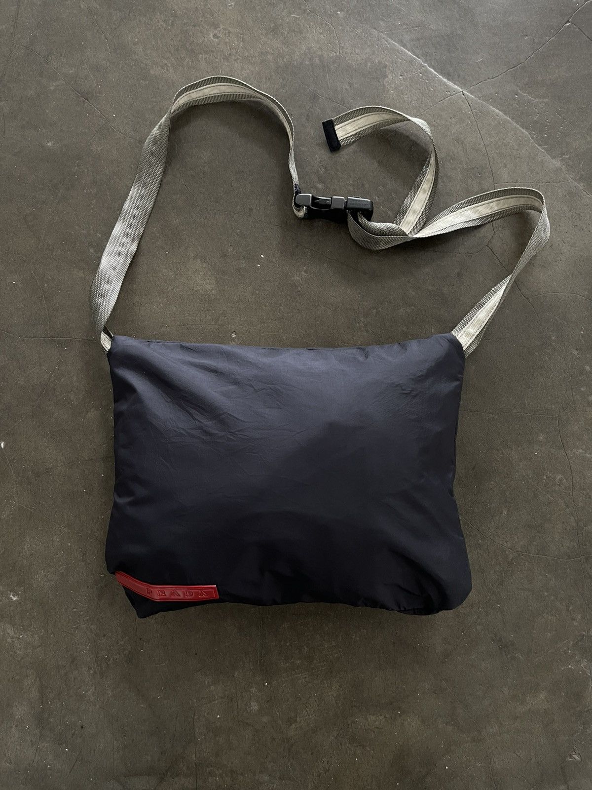 Prada Prada Sport Nylon Packable Lightweight Jacket Art. SGV614 Size US M / EU 48-50 / 2 - 4 Thumbnail