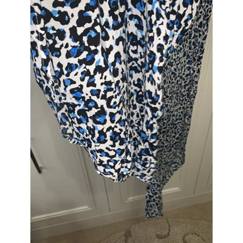 Victoria's Secret Victoria's Secret Women's Large Blue Leopard Print Pants Size 32" / US 10 / IT 46 - 3 Thumbnail