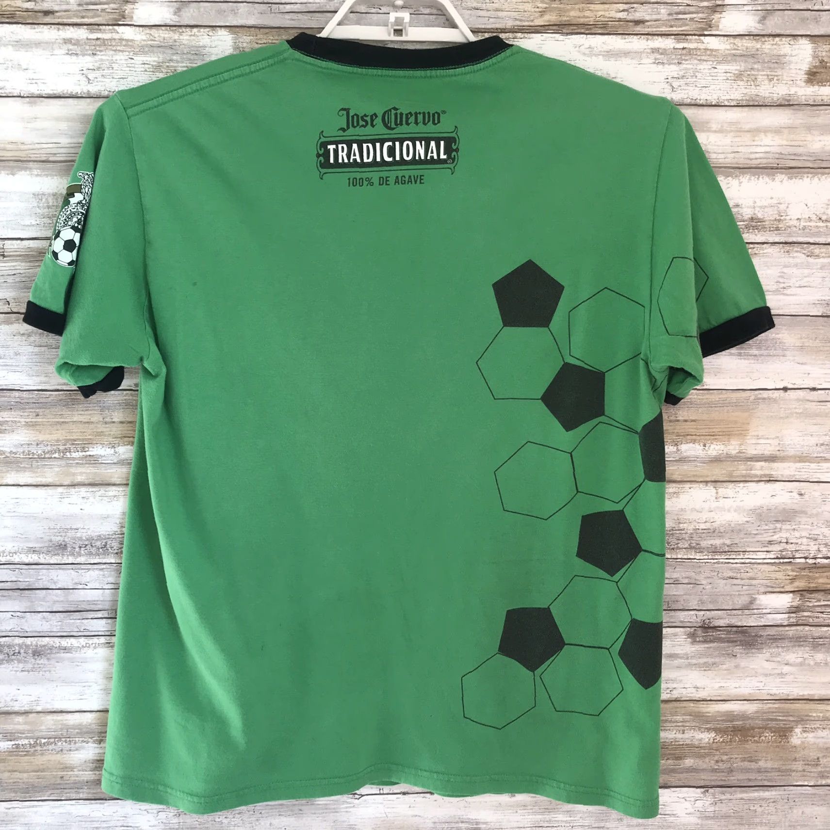 Vintage VINTAGE Jose Cuervo Mens T-Shirt Green Federacion Mexicana De Futbol Asoc Shirt Adult Large Short Sleeve Mens Size US L / EU 52-54 / 3 - 6 Thumbnail