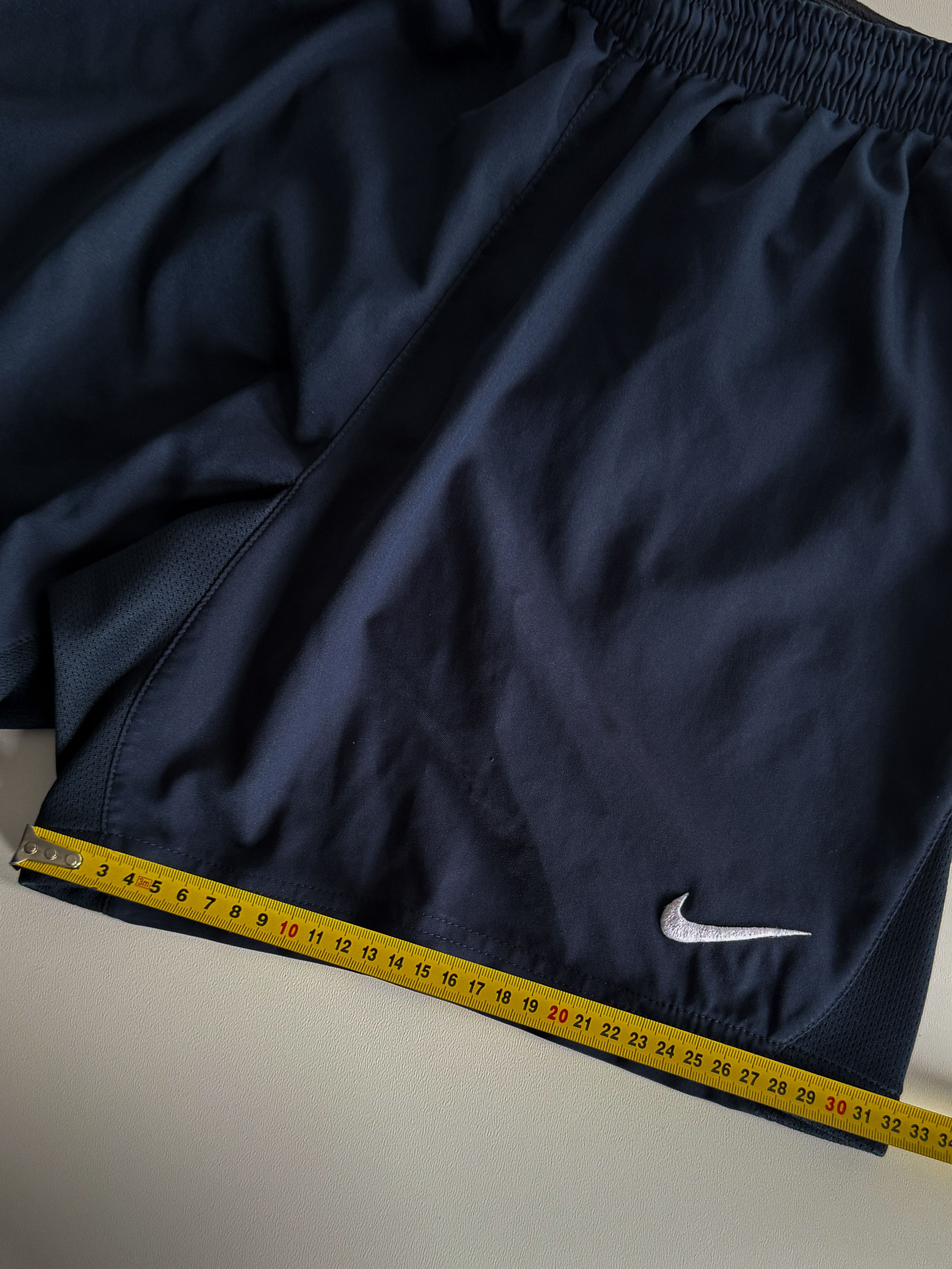 Nike Nike Total 90 Vintage Training Men’s Shorts Size US 30 / EU 46 - 9 Thumbnail