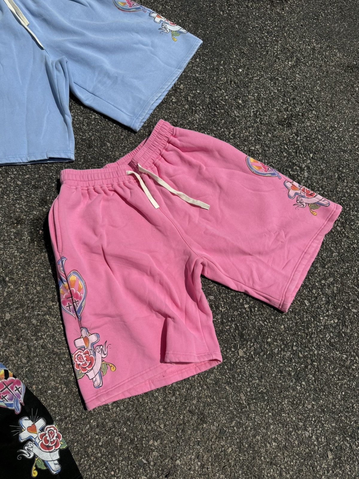 Other We Are Righteous Shorts Size Large Size US 34 / EU 50 - 1 Thumbnail