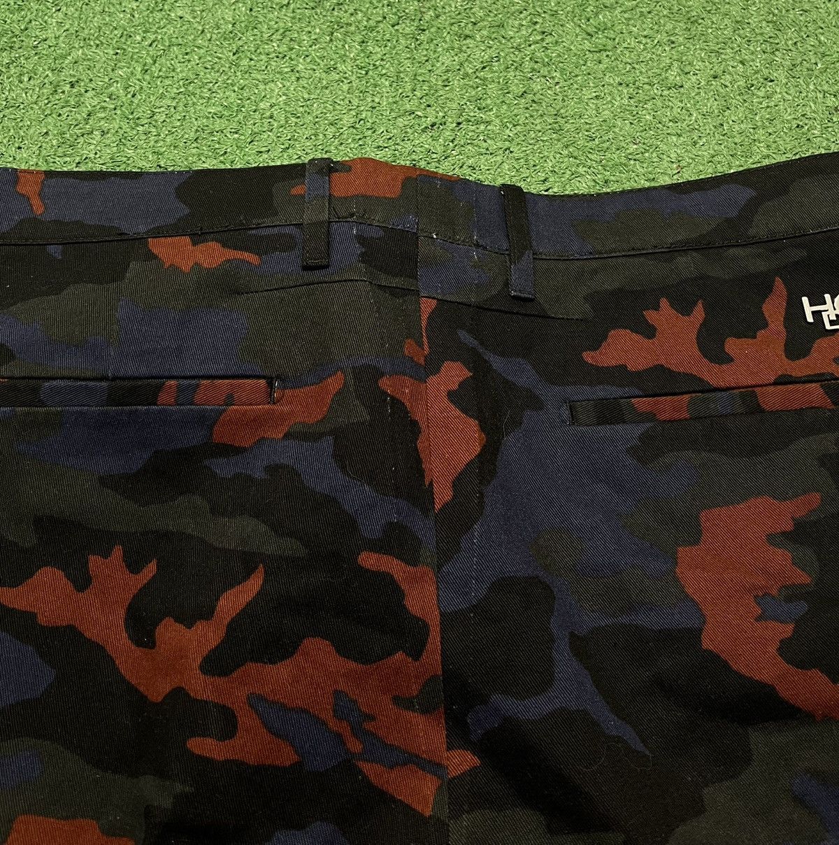 Givenchy Givenchy Camouflage Pants Rare Size US 38 / EU 54 - 8 Thumbnail