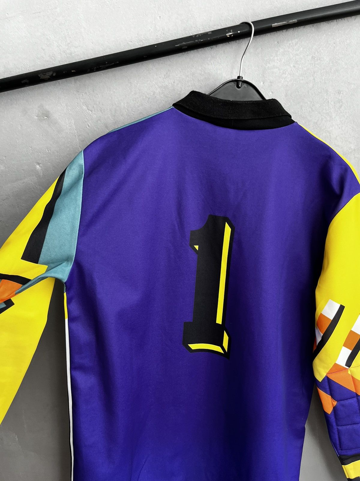 Vintage VINTAGE PUMA 1990'S GK FOOTBALL SHIRT JERSEY Size US M / EU 48-50 / 2 - 17 Thumbnail