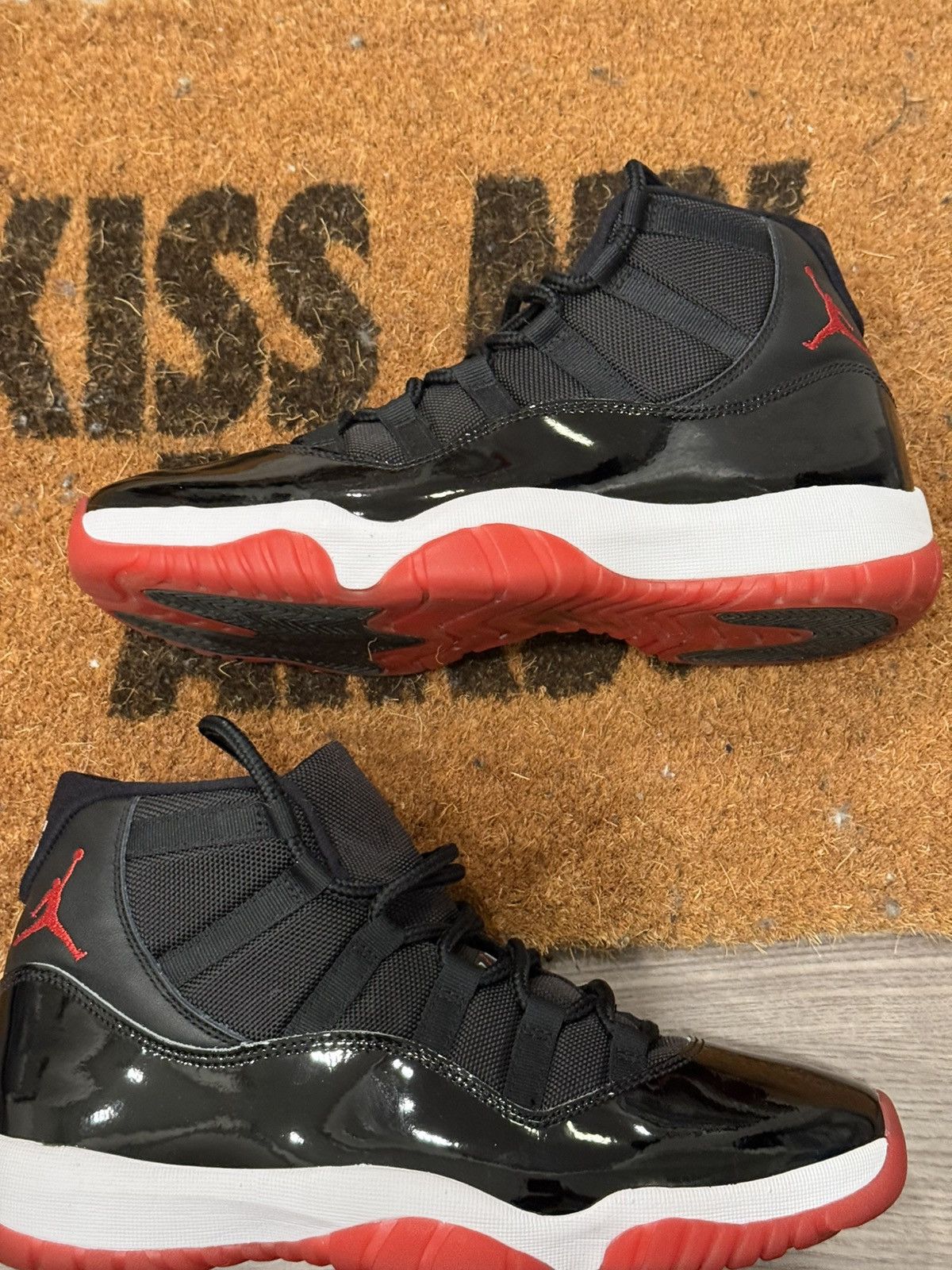 Nike Air Jordan 11 Retro Size US 10 / EU 43 - 2 Thumbnail