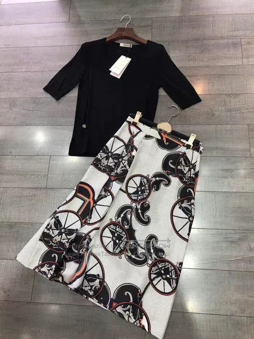 Hermes Hermes Twill print skirt, silk Size 26" / US 2 / IT 38 - 1 Thumbnail