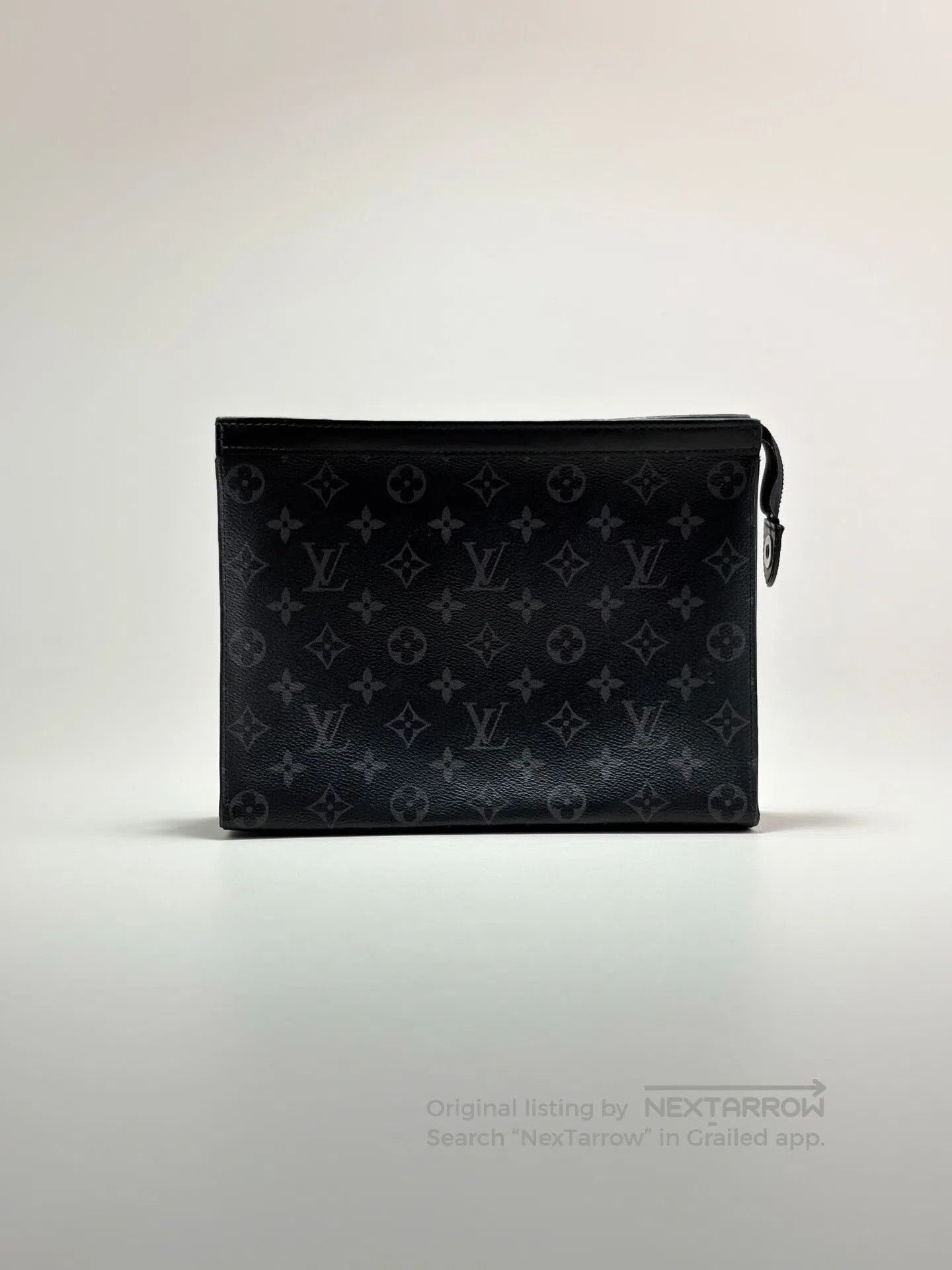Louis Vuitton Louis Vuitton Black Monogram Toiletry Pouch. Size ONE SIZE - 1 Thumbnail