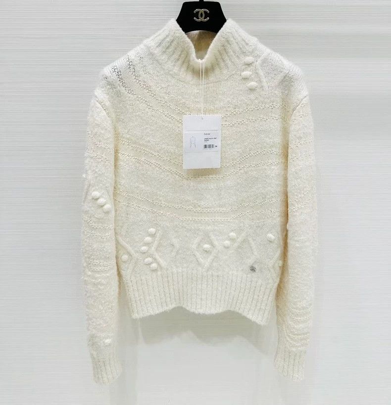 Chanel Chanel Series white cashmere turtleneck sweater Size XXS / US 00 / IT 34 - 1 Thumbnail