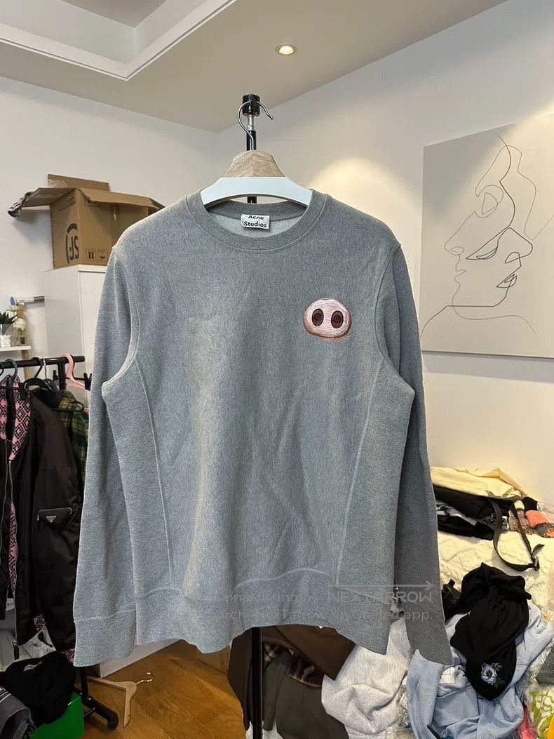Acne Studios Acne Studios Pig Embroidered Sweatshirt Size US S / EU 44-46 / 1 - 1 Thumbnail