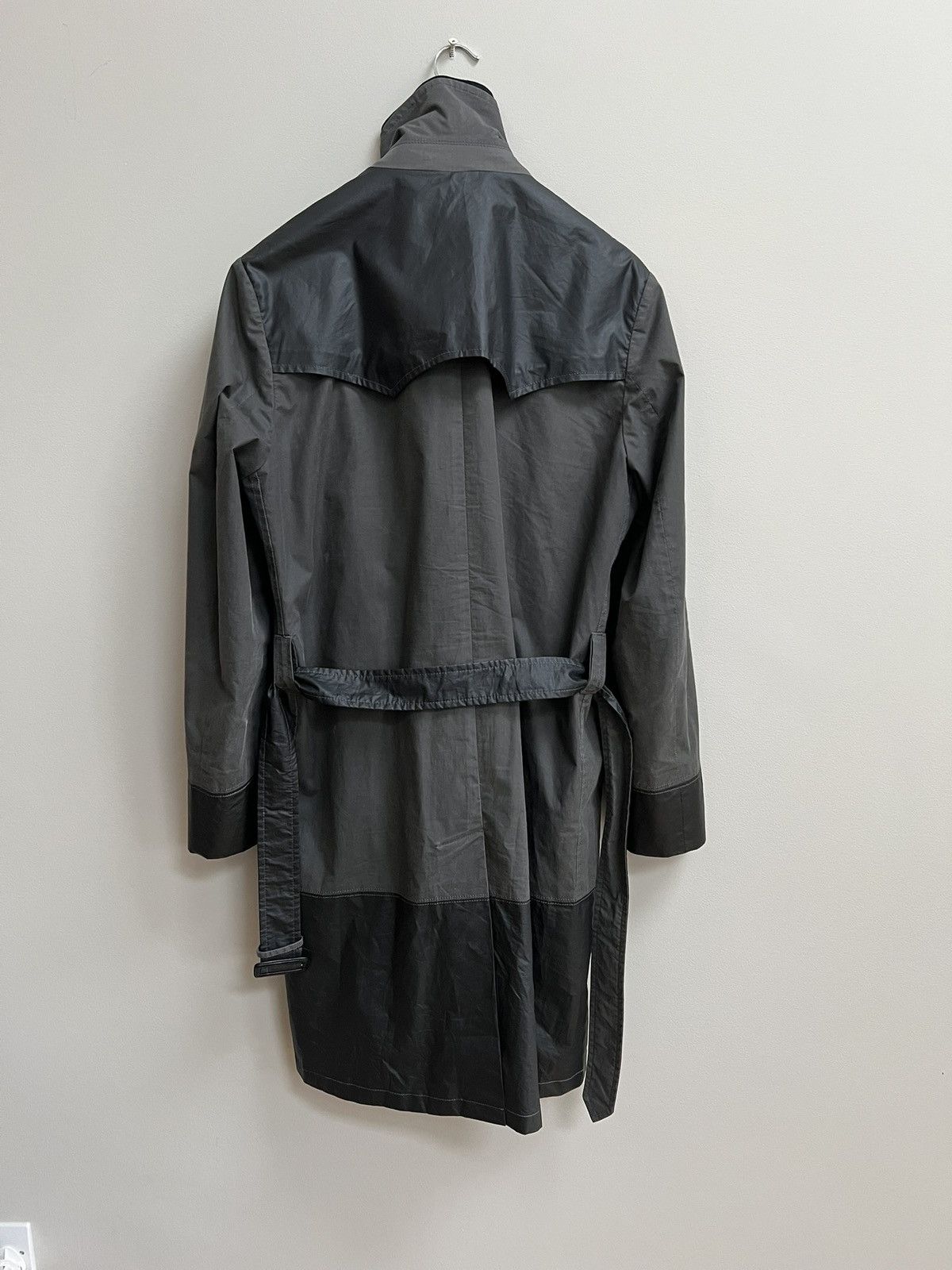 Maison Margiela Maison Margeila grey and black waxed trench coat Size US L / EU 52-54 / 3 - 4 Thumbnail