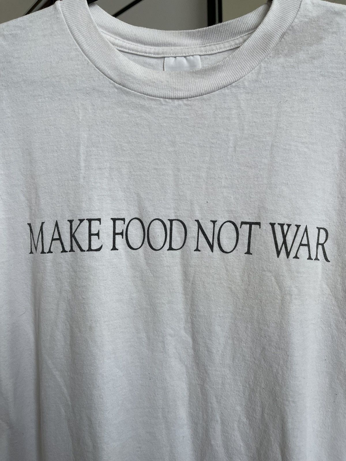 Other Make Food Not War Vintage USA Long Sleeve T-Shirt Tee 90s Size US L / EU 52-54 / 3 - 10 Thumbnail