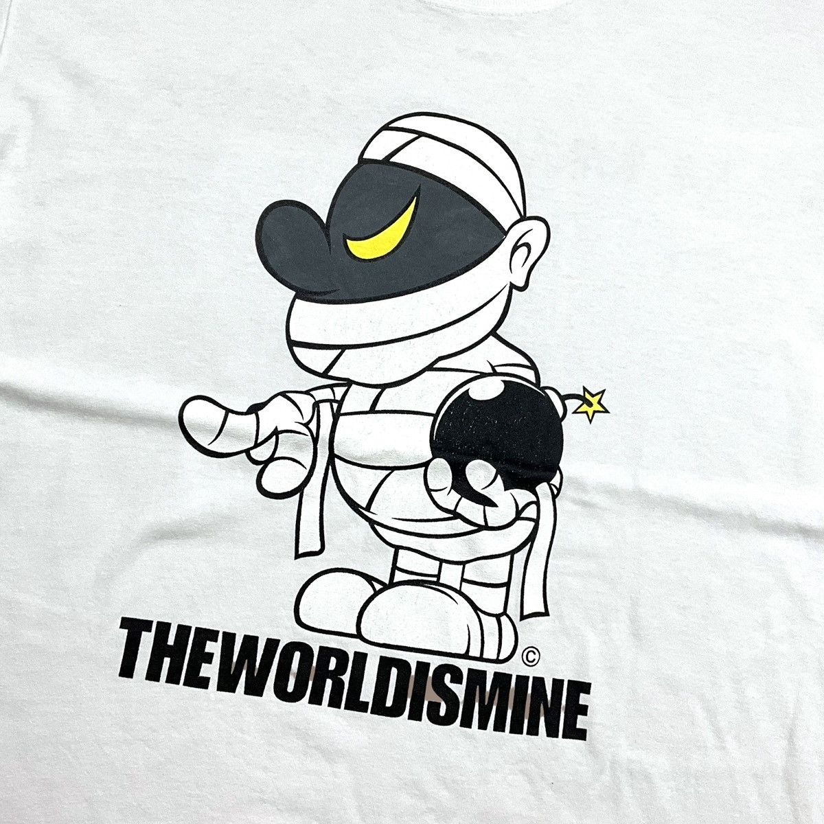 Japanese Brand VINTAGE 90s TWIM The World is Mine "MUMMY*BOMBER" TEE Size US L / EU 52-54 / 3 - 3 Thumbnail