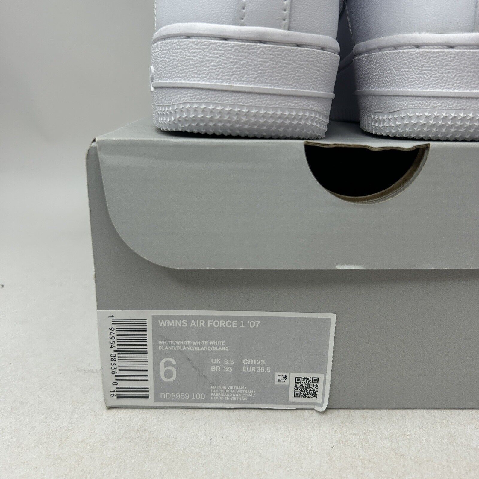Nike Nike Air Force 1 Low 07’ “Triple White” 2024 Size US 6 / IT 36 - 5 Thumbnail