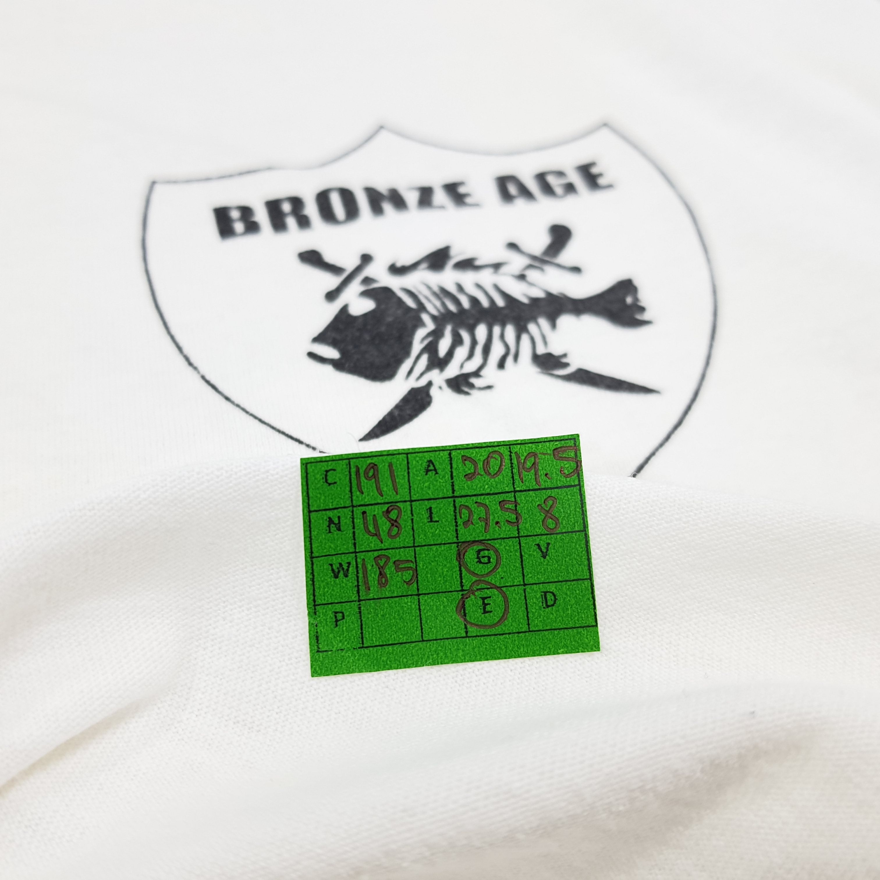 Vintage Vintage Bronze Age Surfing Style Tshirt Size US M / EU 48-50 / 2 - 7 Thumbnail
