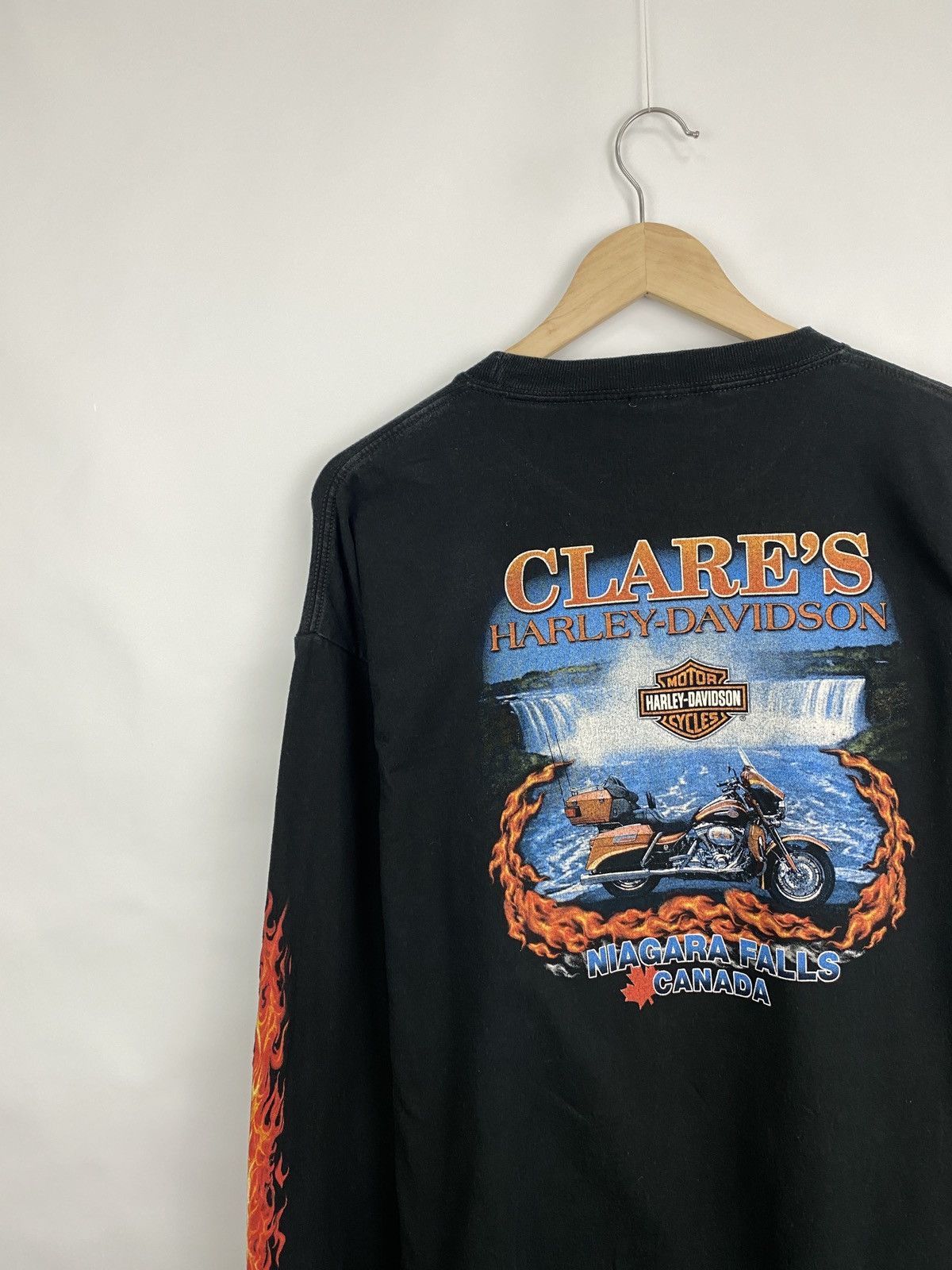 Harley Davidson 🇺🇸Vintage Y2K Harley Davidson Fire Skull Niagara Falls Canada Size US XL / EU 56 / 4 - 10 Thumbnail