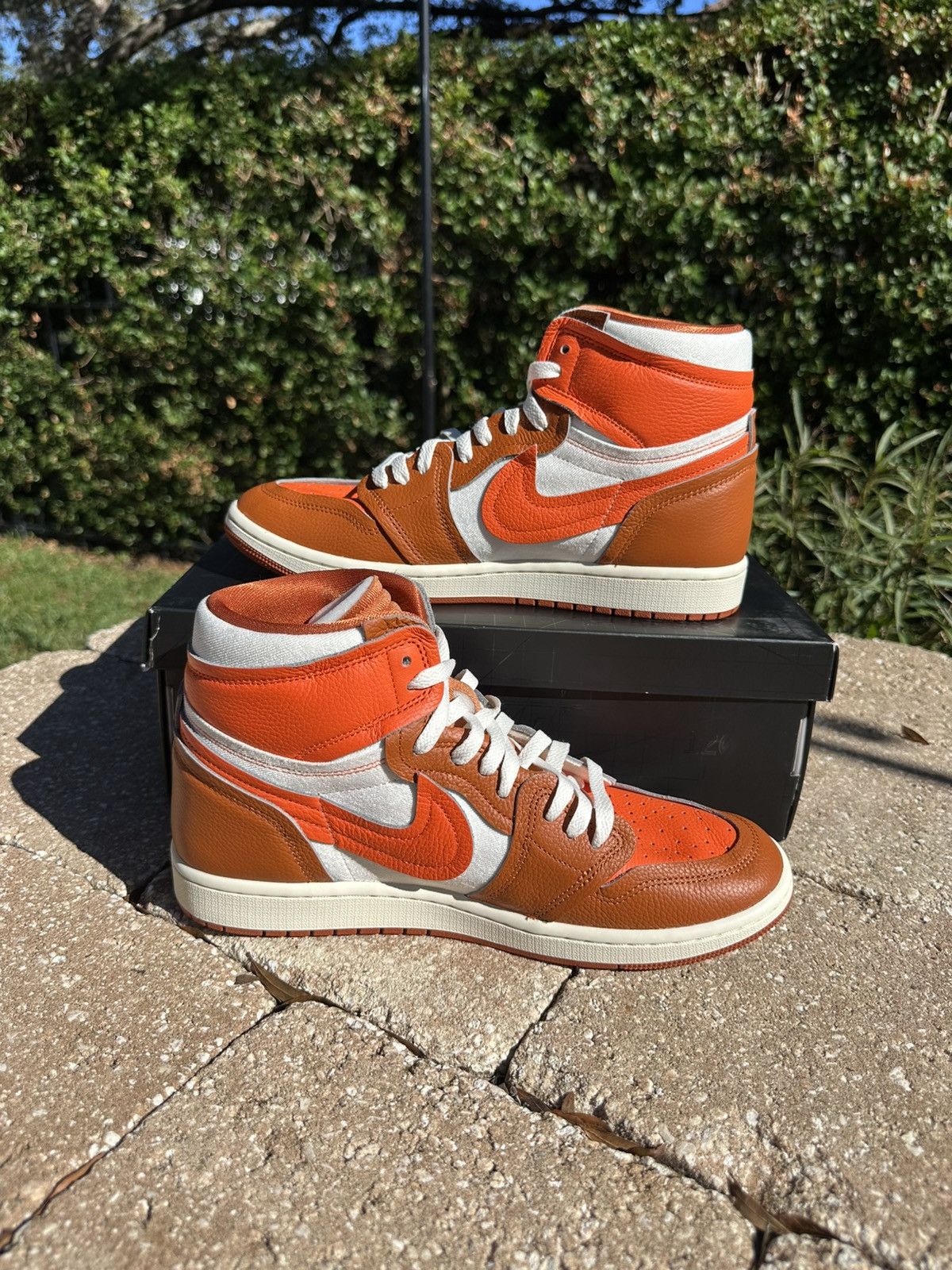 Jordan Brand Nike Air Jordan 1 High Desert Orange FB9891800 Size 11W/9.5M Size US 11 / IT 41 - 7 Thumbnail