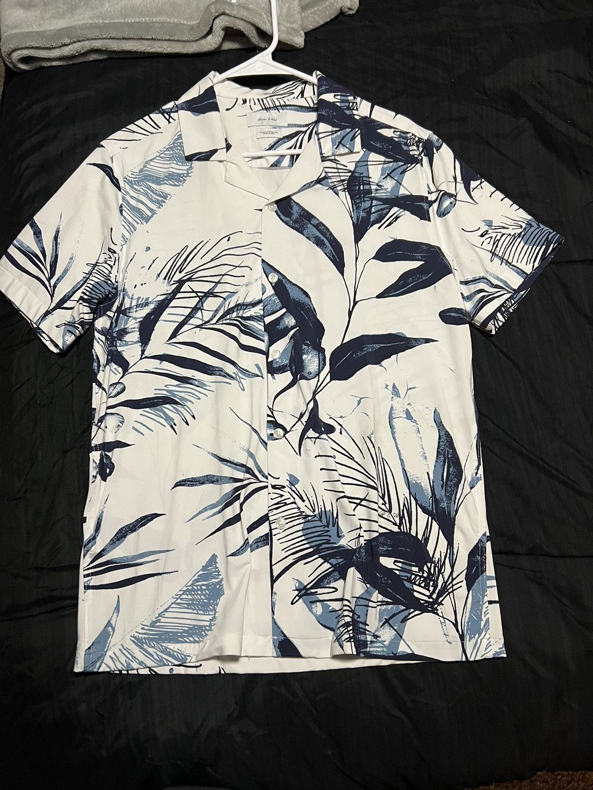 Porter Porter & Ash “ leaves “ beach shirt Size US S / EU 44-46 / 1 - 1 Thumbnail