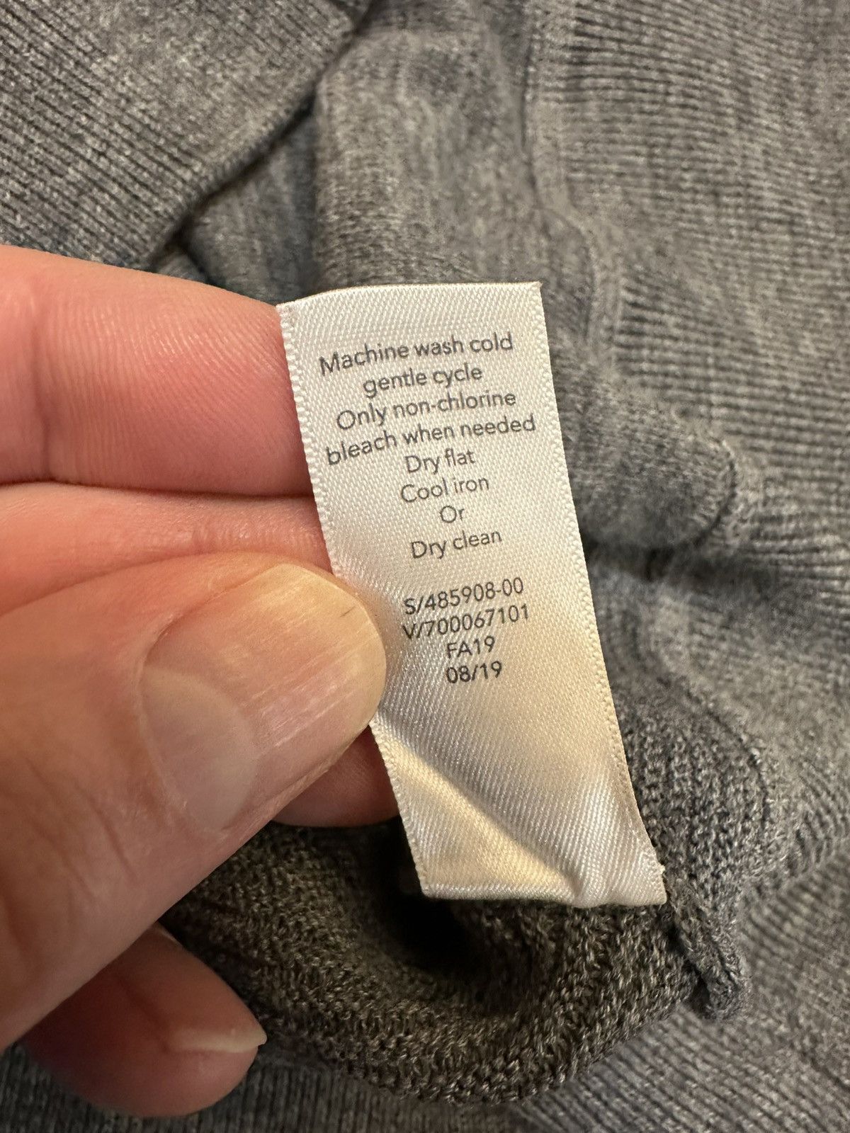 Athleta Athleta Gray Extra Fine Merino Wool Blend Sweater Size M Size M / US 6-8 / IT 42-44 - 6 Thumbnail