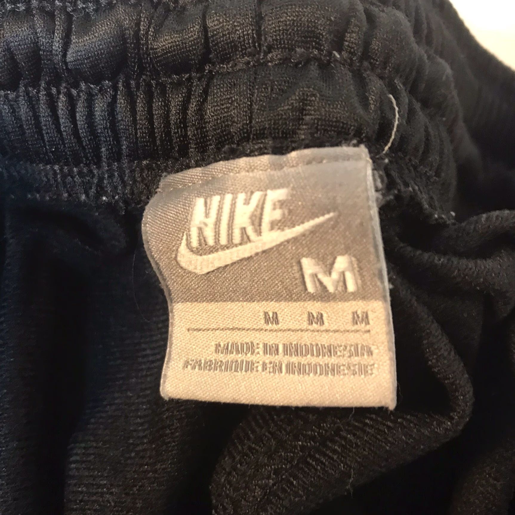 Nike VINTAGE Nike Men's Active Pants Size M Black Straight Fit Lightweight Breathable Casual Sportswear Size US 31 - 3 Thumbnail