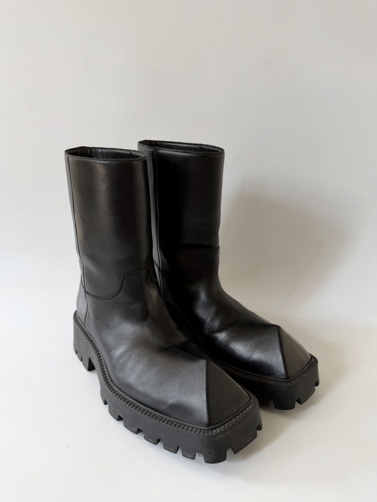 Balenciaga Balenciaga Rhino Leather Boots Size US 9 / EU 42 - 2 Thumbnail