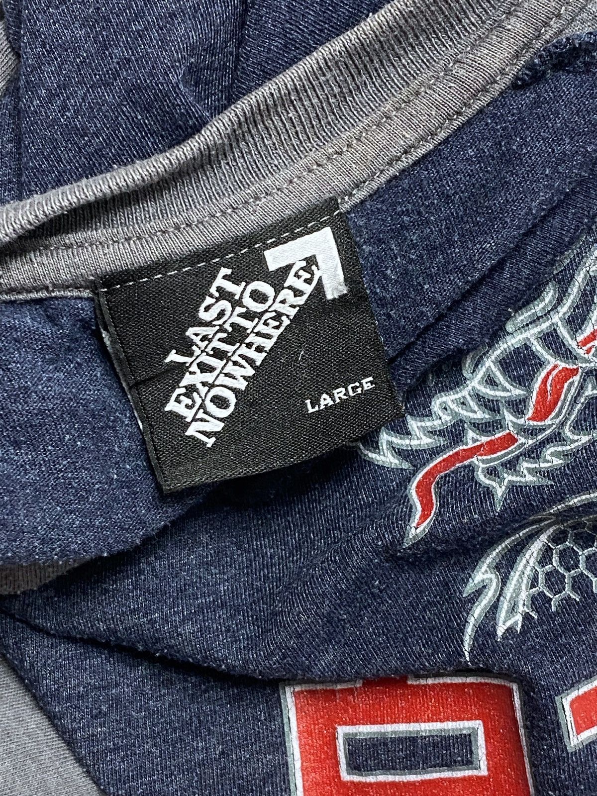 Japanese Brand Vintage WHITE DRAGON NOODLE BAR Big Logo Tee Y2K Size US M / EU 48-50 / 2 - 3 Thumbnail