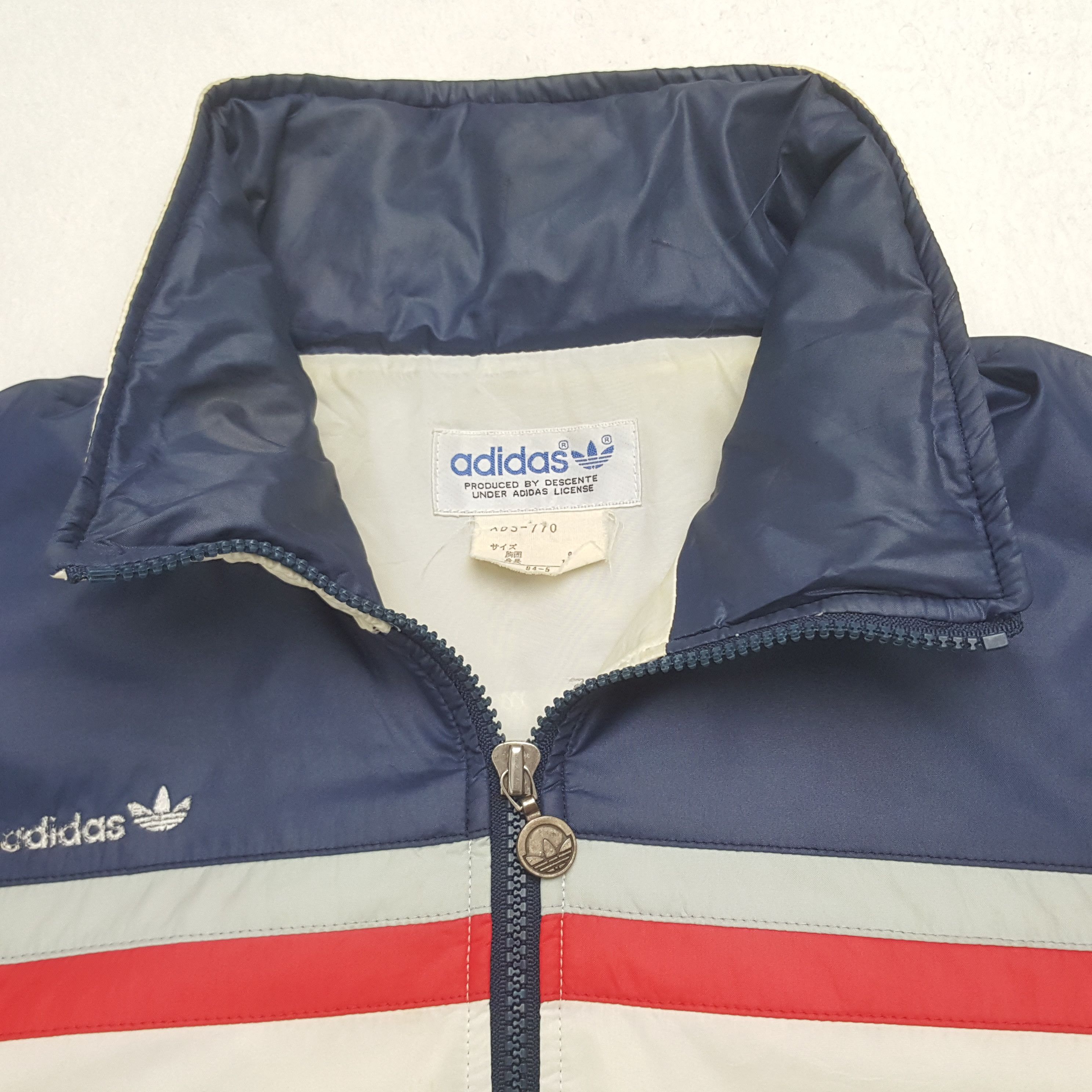 Adidas Vintage Adidas American Sports Windbreaker Jacket RR4 Size US M / EU 48-50 / 2 - 4 Thumbnail