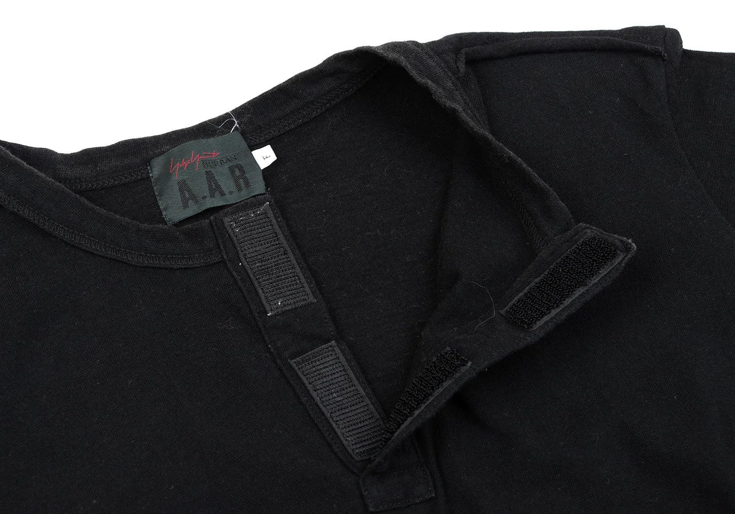 Yohji Yamamoto Yohji Yamamoto Velcro Neck Center Seam T-Shirt Size US M / EU 48-50 / 2 - 3 Thumbnail