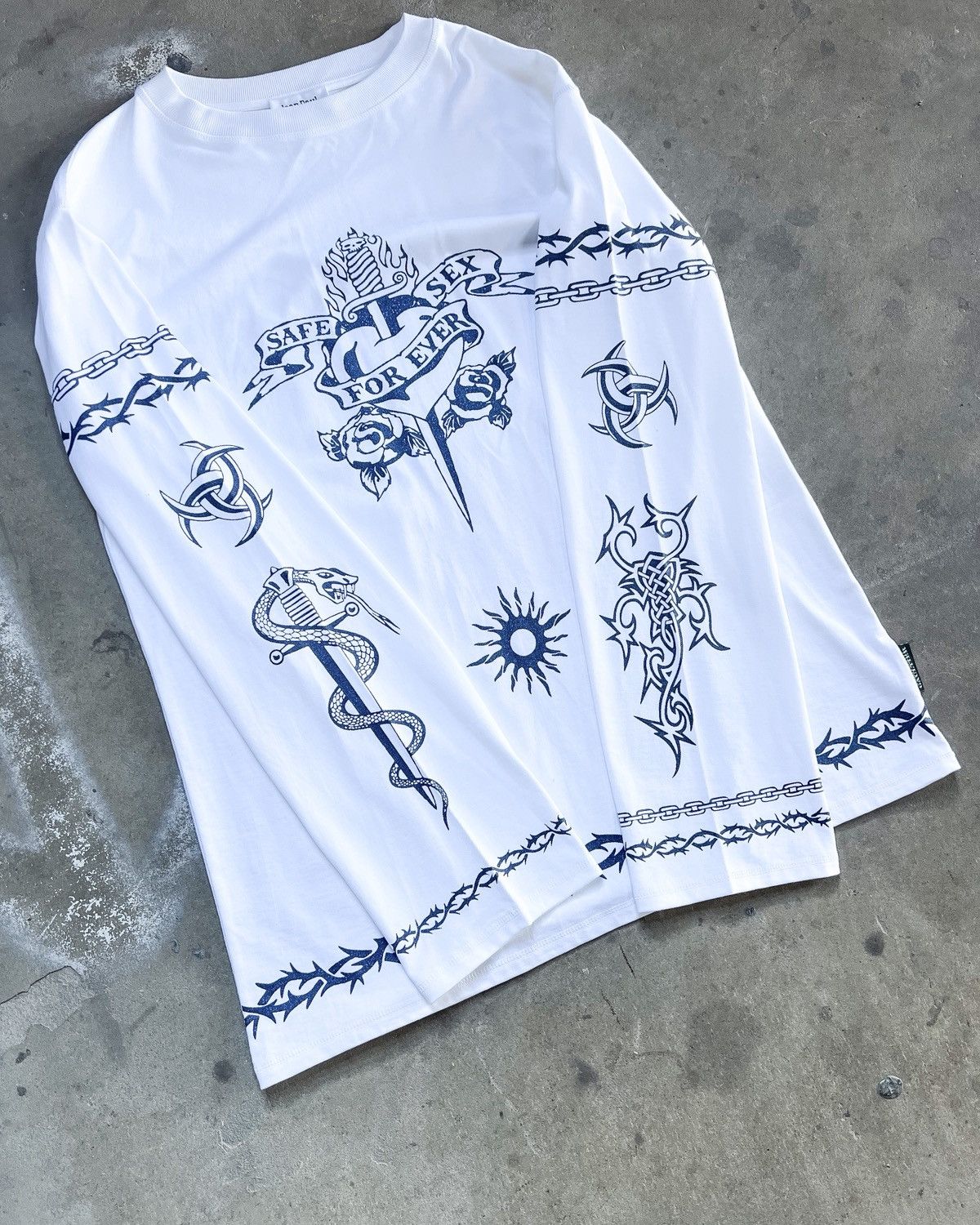 Jean Paul Gaultier SAFE SEX FOREVER LONGSLEEVE Size US M / EU 48-50 / 2 - 2 Thumbnail