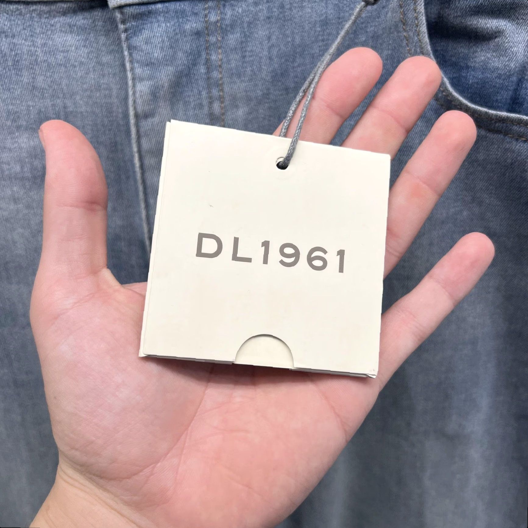DL1961 DL1961 Jeans Mens 40x34 Light Wash Russell Slim Straight Denim Reverie Stretch Jeans Size US 40 / EU 56 - 7 Thumbnail