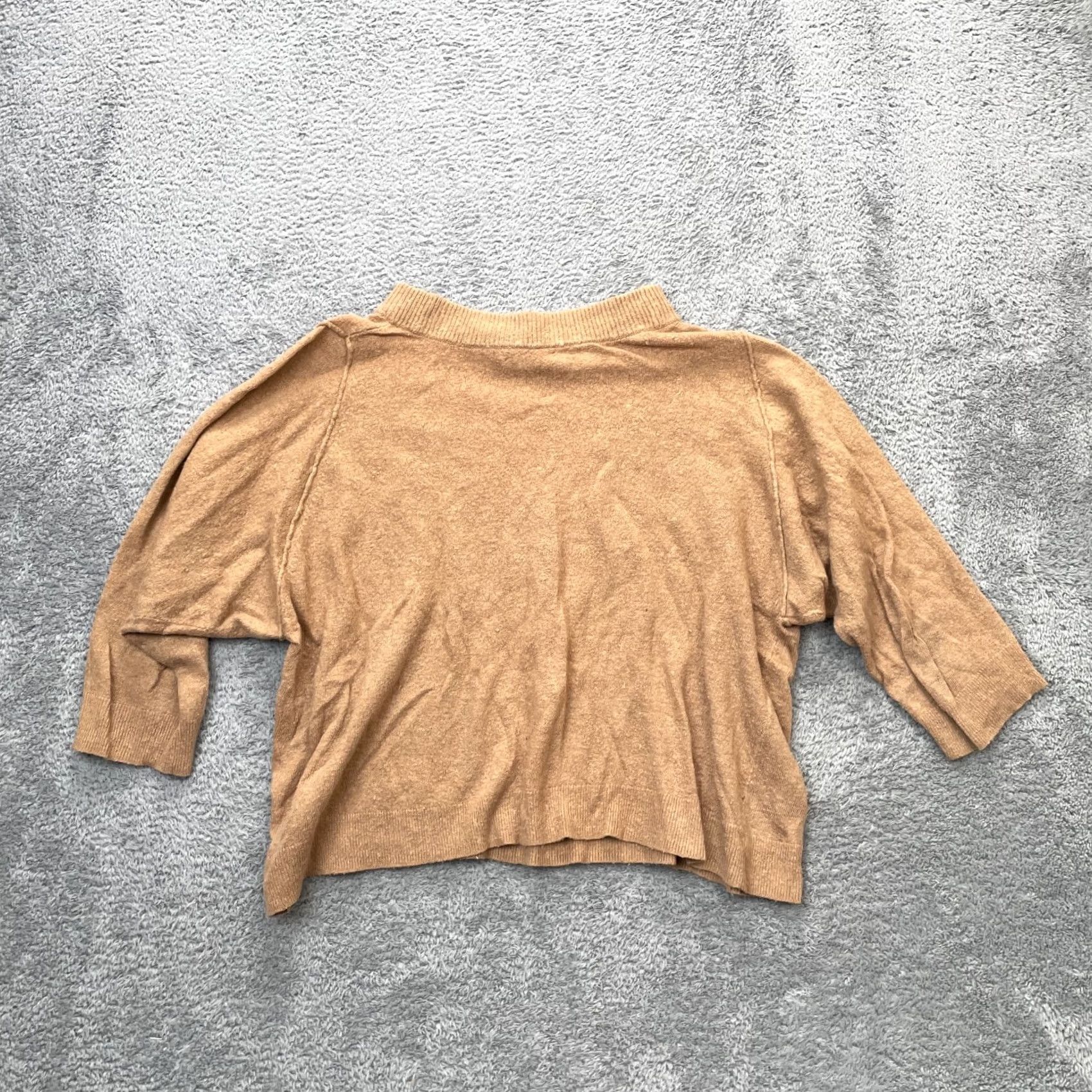 J.Crew J.CREW Sweater Womens Small Beige Cropped Dolman Sleeve Knit Mock Neck Pullover Short Sleeve Vintage? Size S / US 4 / IT 40 - 2 Thumbnail