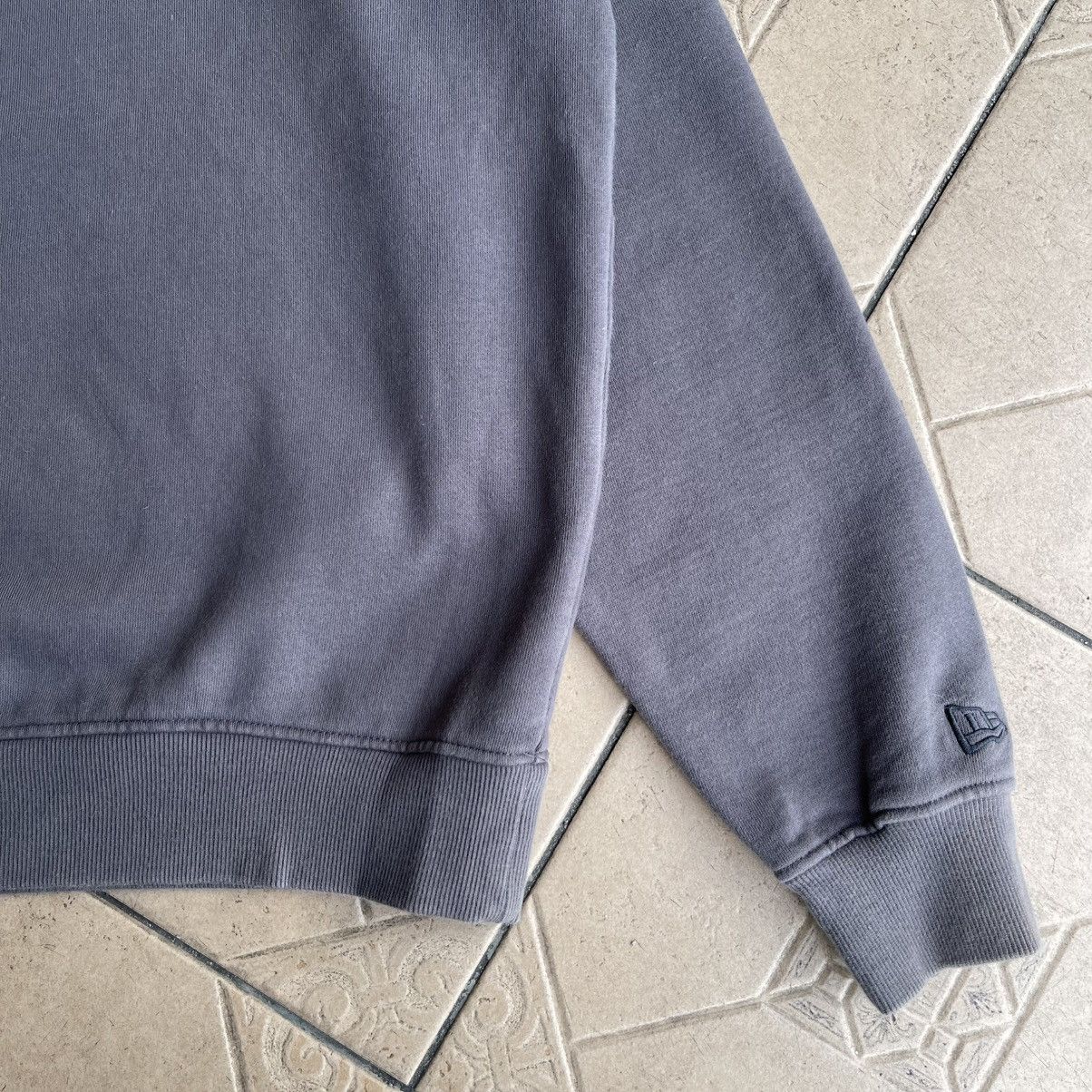 New Era New Era Cross MCMXX Sweatshirt Size M to L Size US L / EU 52-54 / 3 - 8 Thumbnail