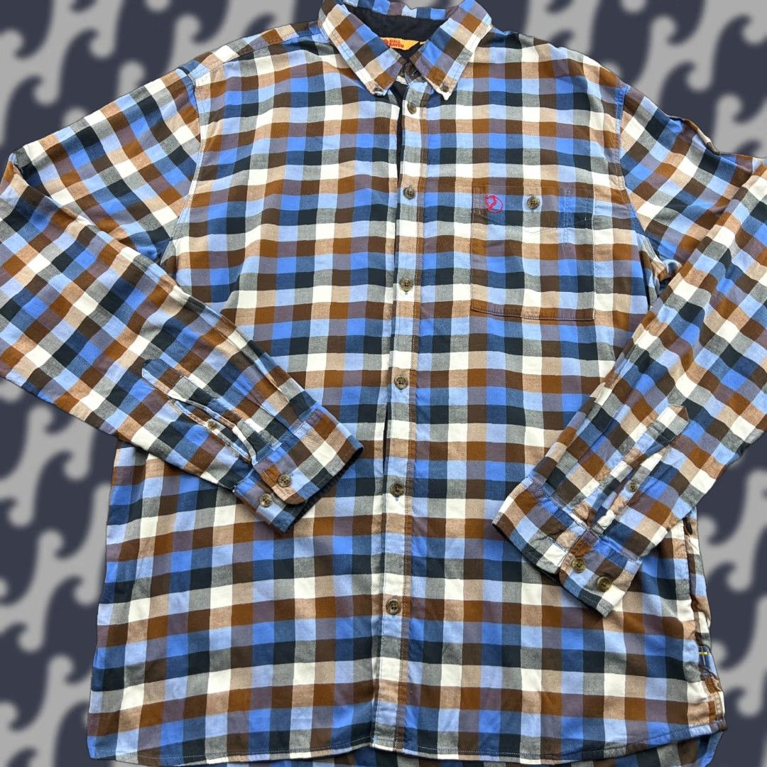 Vintage Fjallraven Pilosa Mens Button Up Shirt Sz Medium Long Sleeve Plaid Blue Brown Shirt Mens Button-Up Shirt Casual Cotton Canvas Pocketed Slim Size US M / EU 48-50 / 2 - 1 Thumbnail