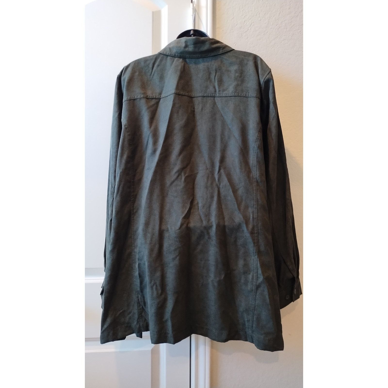 Avenue Avenue Army Olive Green Button Shirt Micro Suede size 22/24 Size 3XL / US 20-22 - 5 Thumbnail