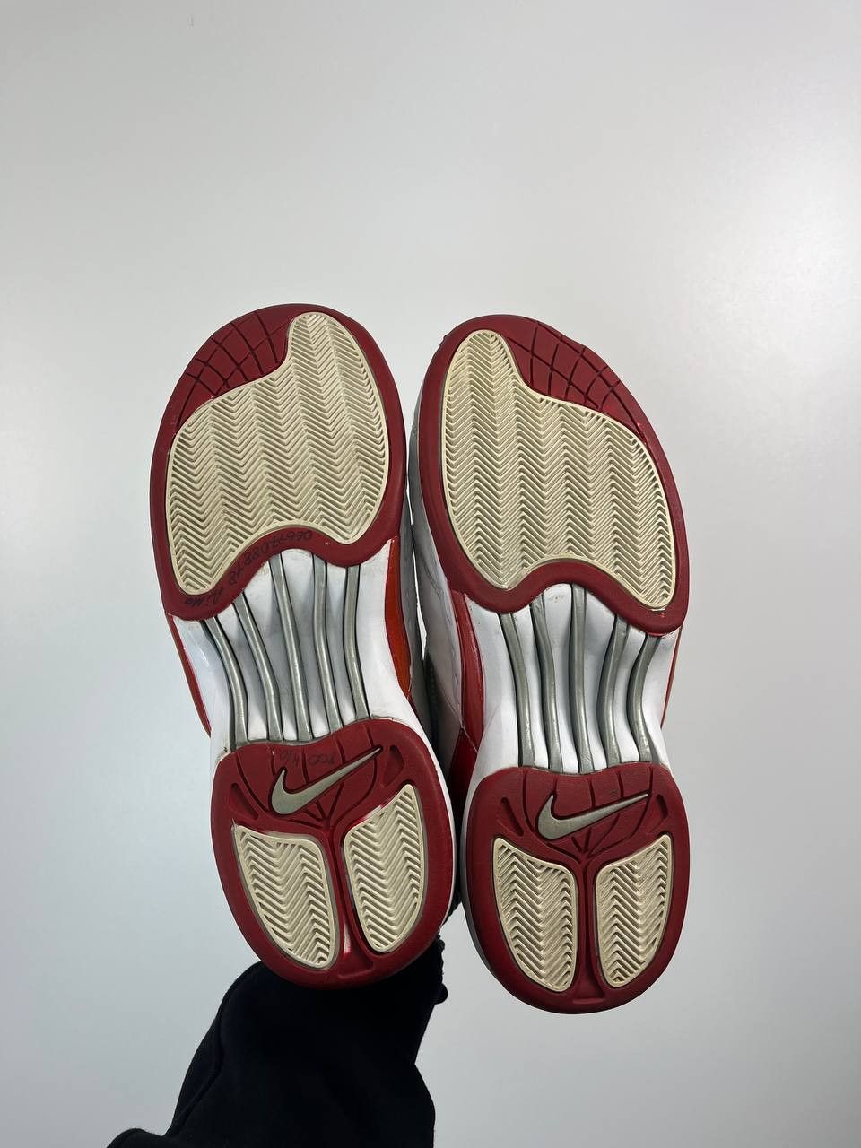 Nike Nike Air Zoom GP II 2003 White Red Basketball Shoes Size 46 Size US 12 / EU 45 - 7 Thumbnail